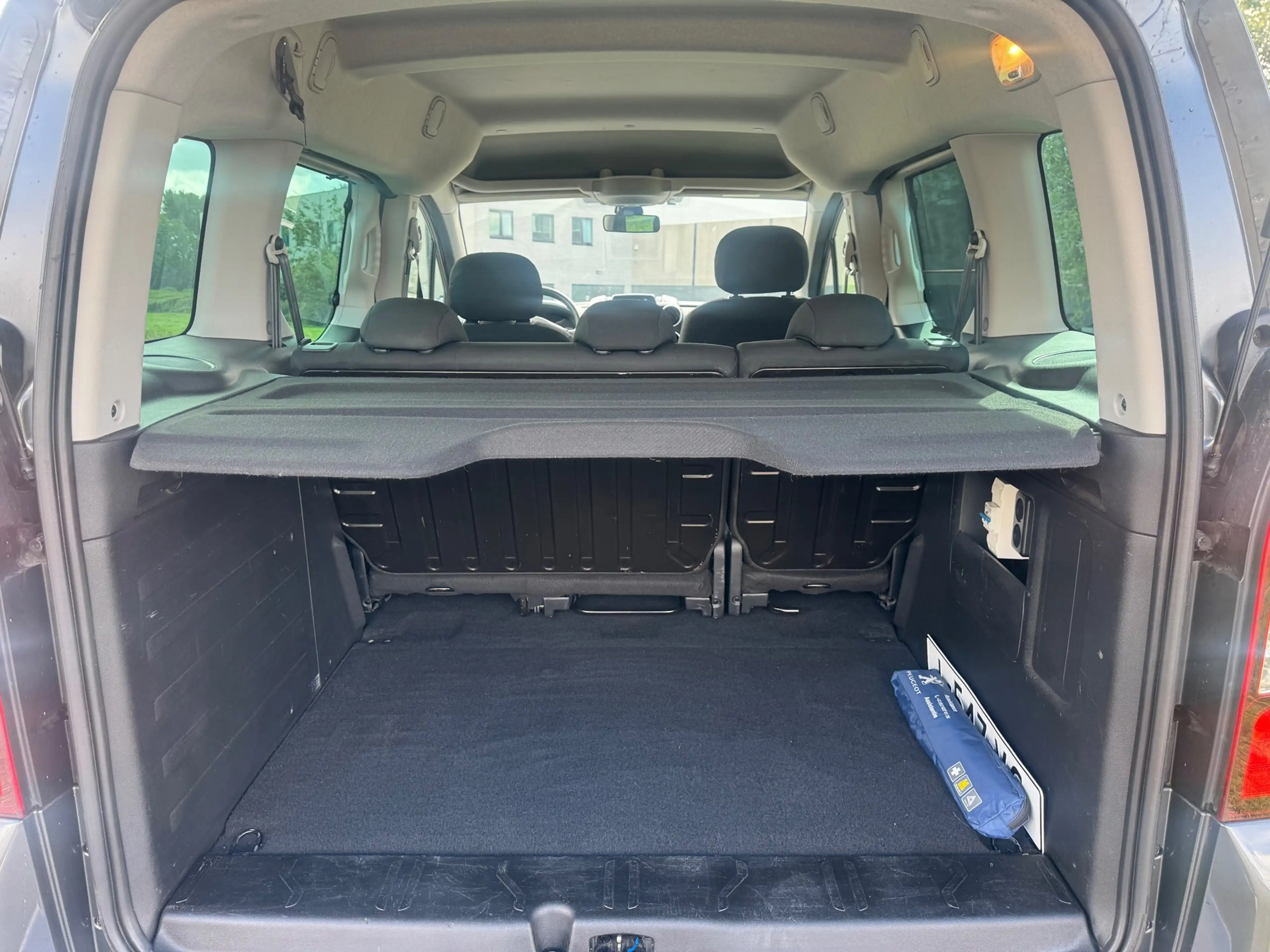Peugeot Partner Tepee 2017 * 1.2 PureTech Active * MPV * APK * — photo 10