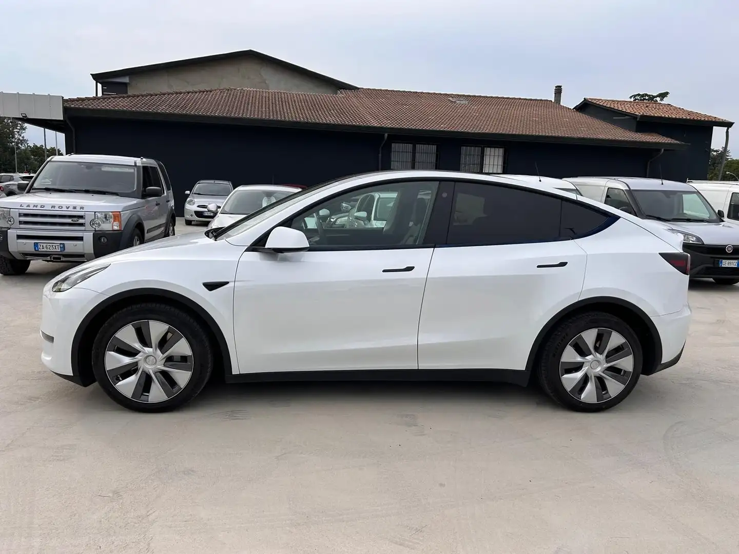 Tesla Model Y Model Y Long Range AWD Bianco - 2