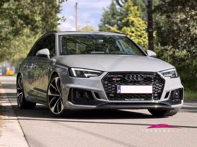 Audi RS4