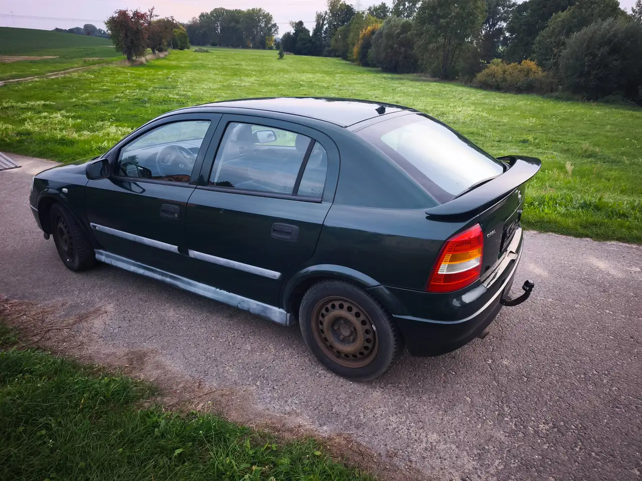 Opel Astra 1.8 16V Elegance, foto 5