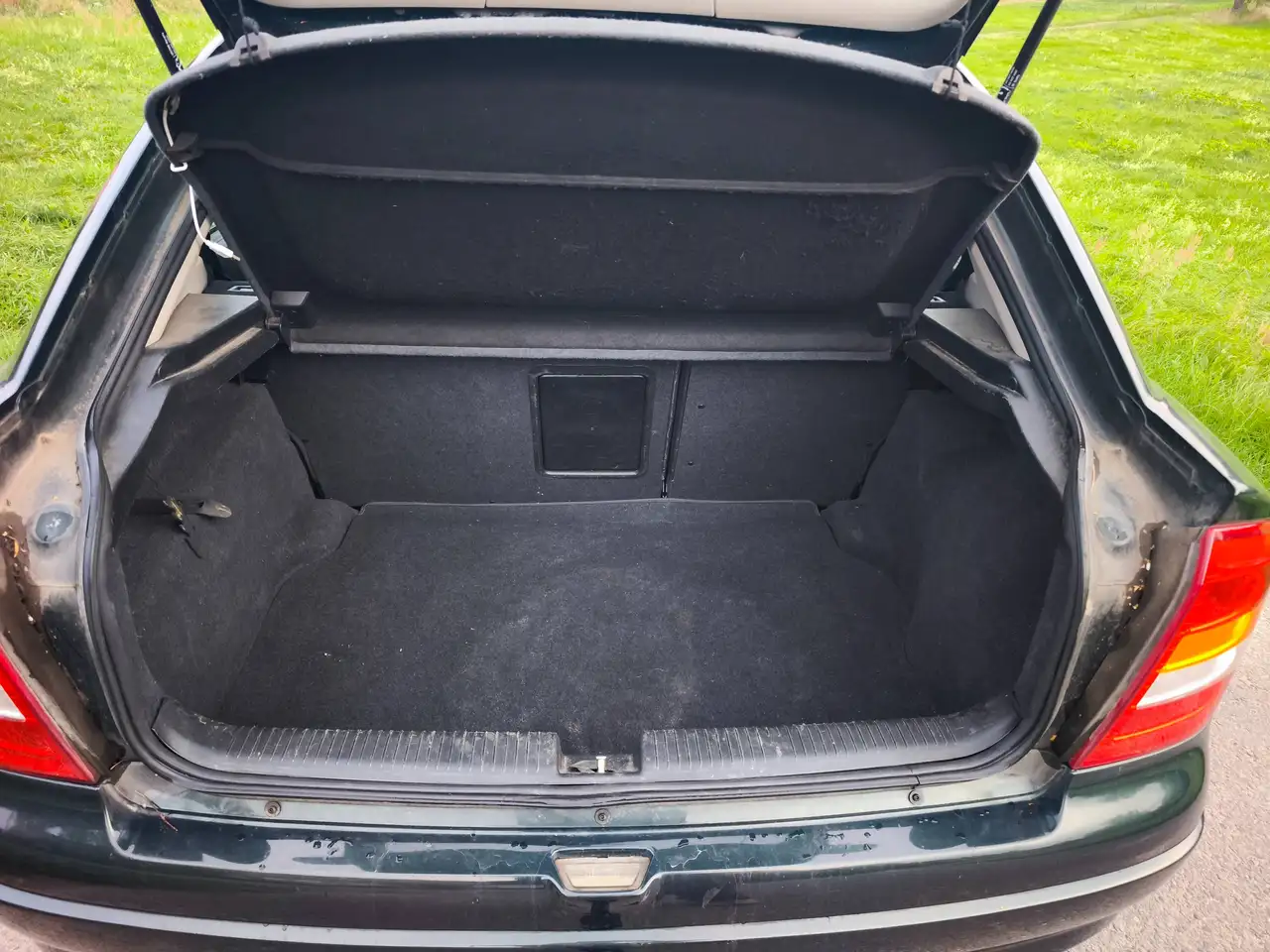 Opel Astra 1.8 16V Elegance, foto 11