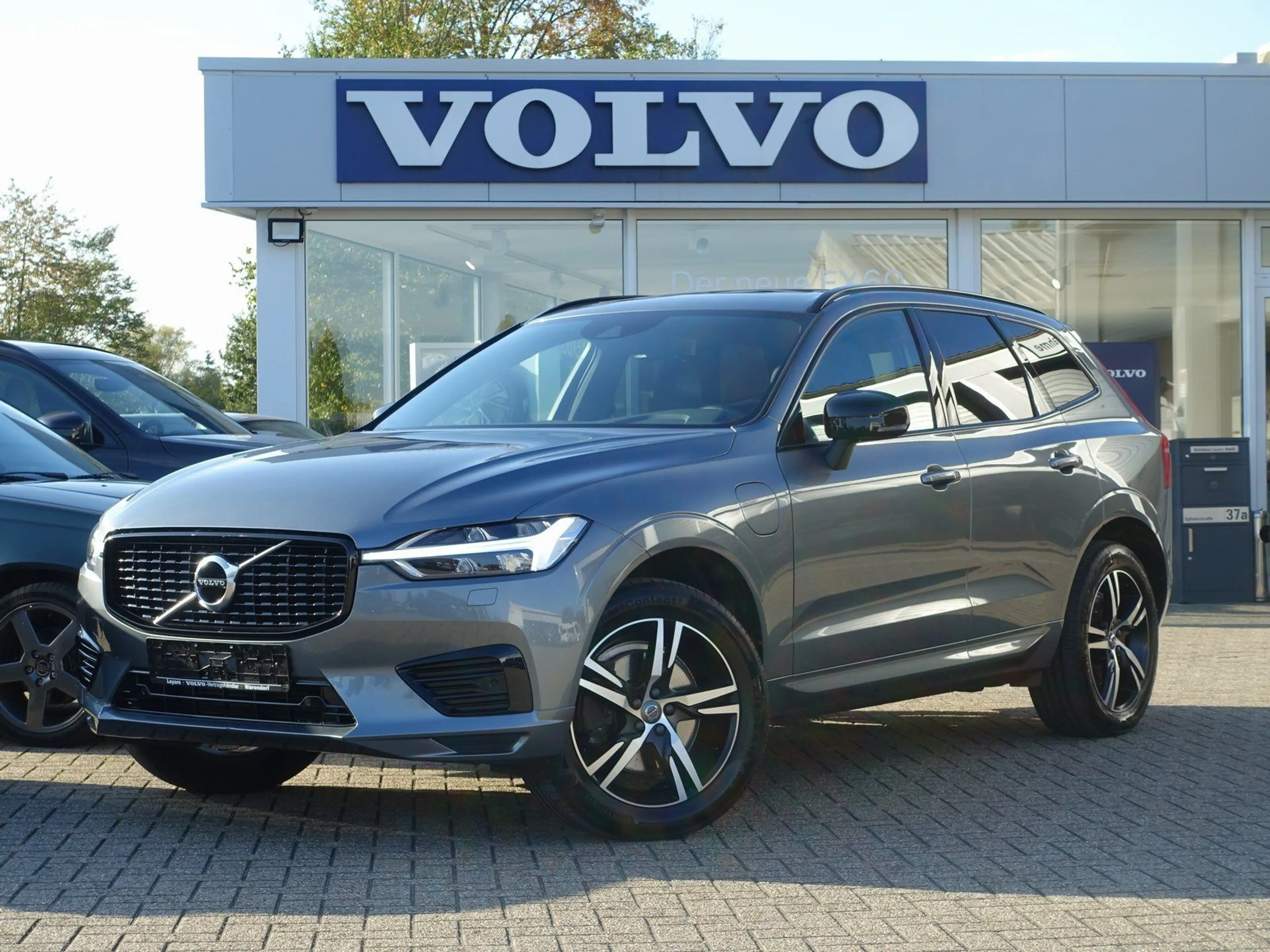 Volvo XC60 T6 Twin Engine AWD R Design Plug-In/Pano