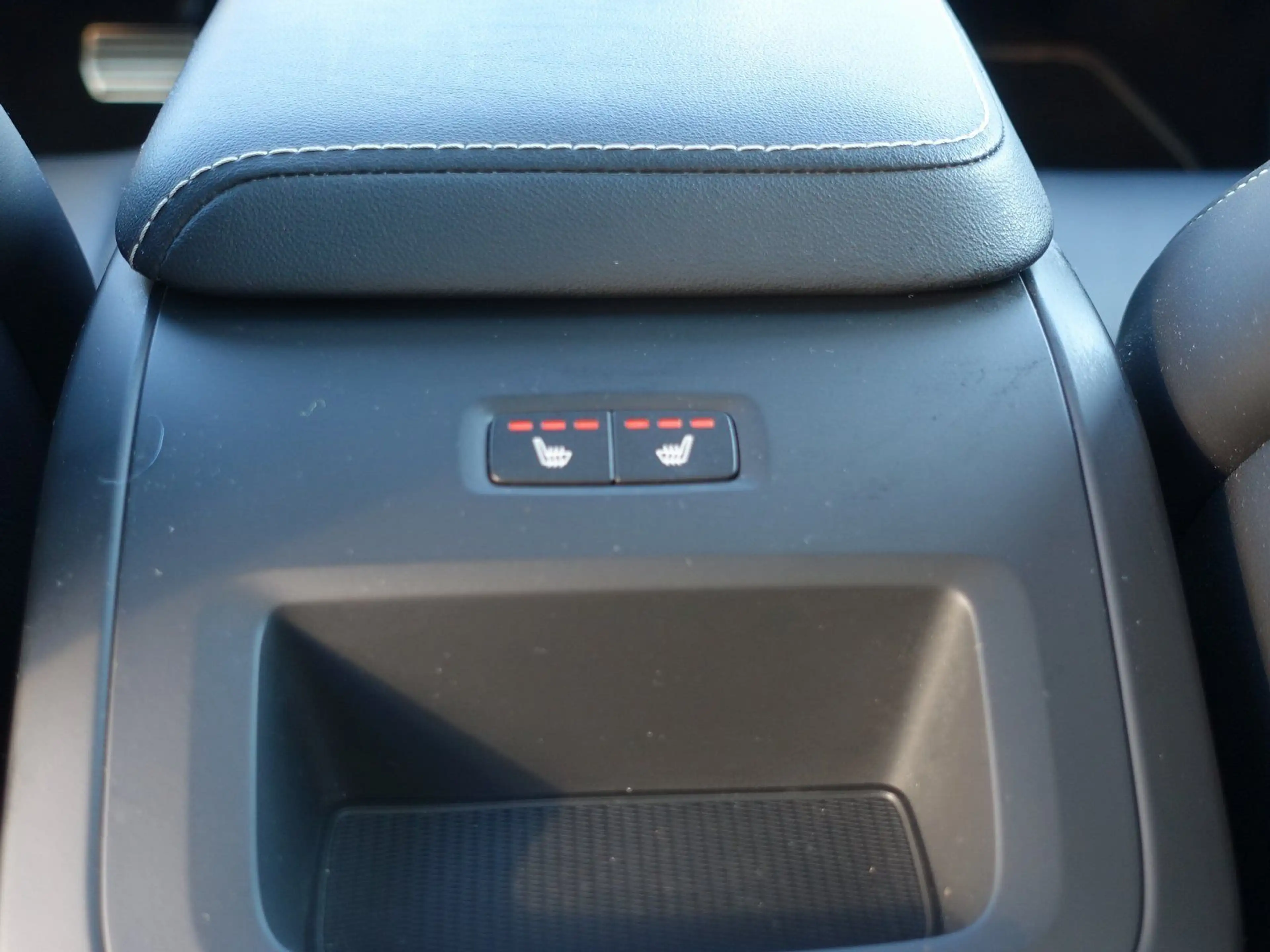 Volvo XC60 T6 Twin Engine AWD R Design Plug-In/Pano — photo 15
