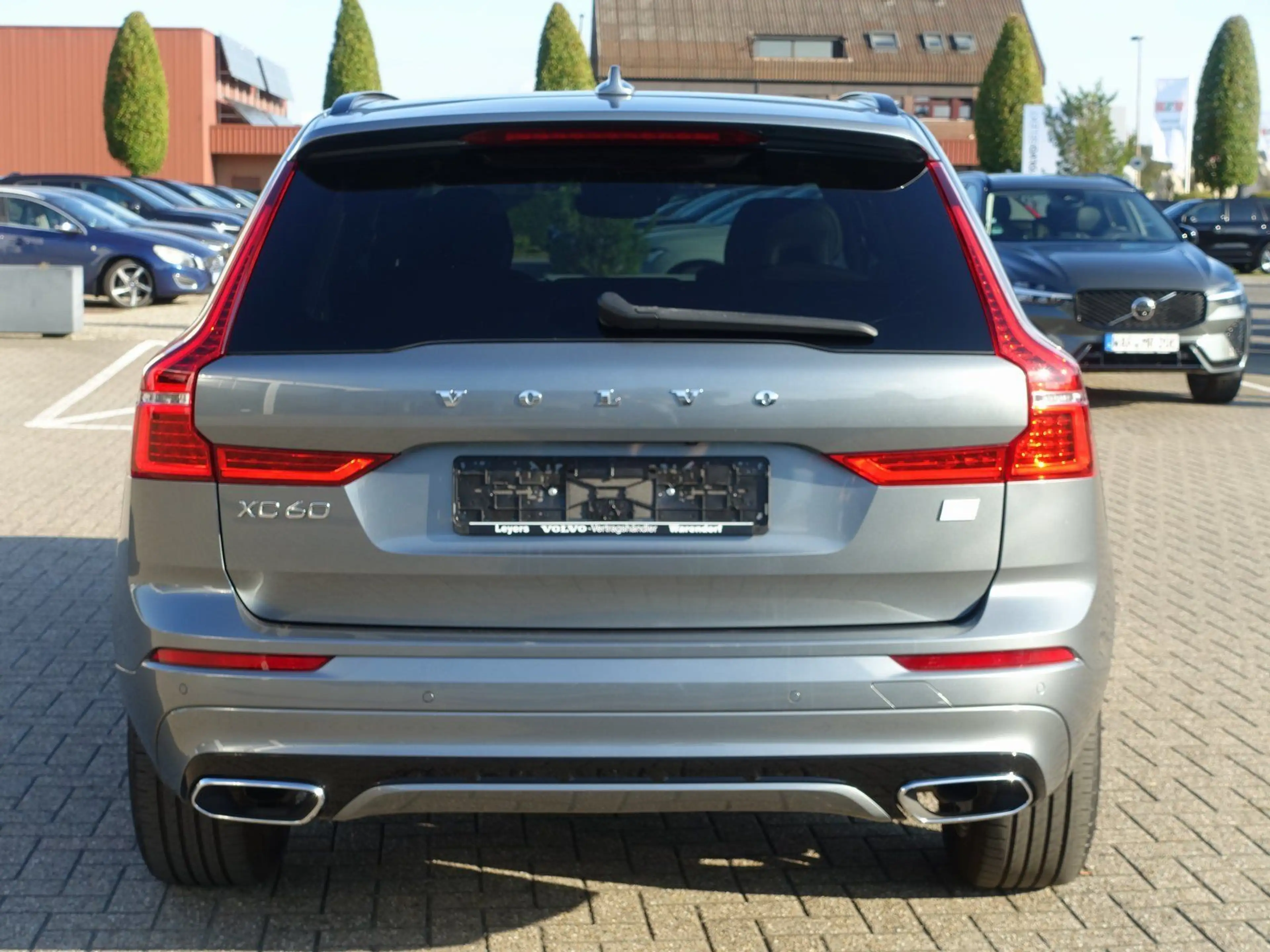 Volvo XC60 T6 Twin Engine AWD R Design Plug-In/Pano — photo 5