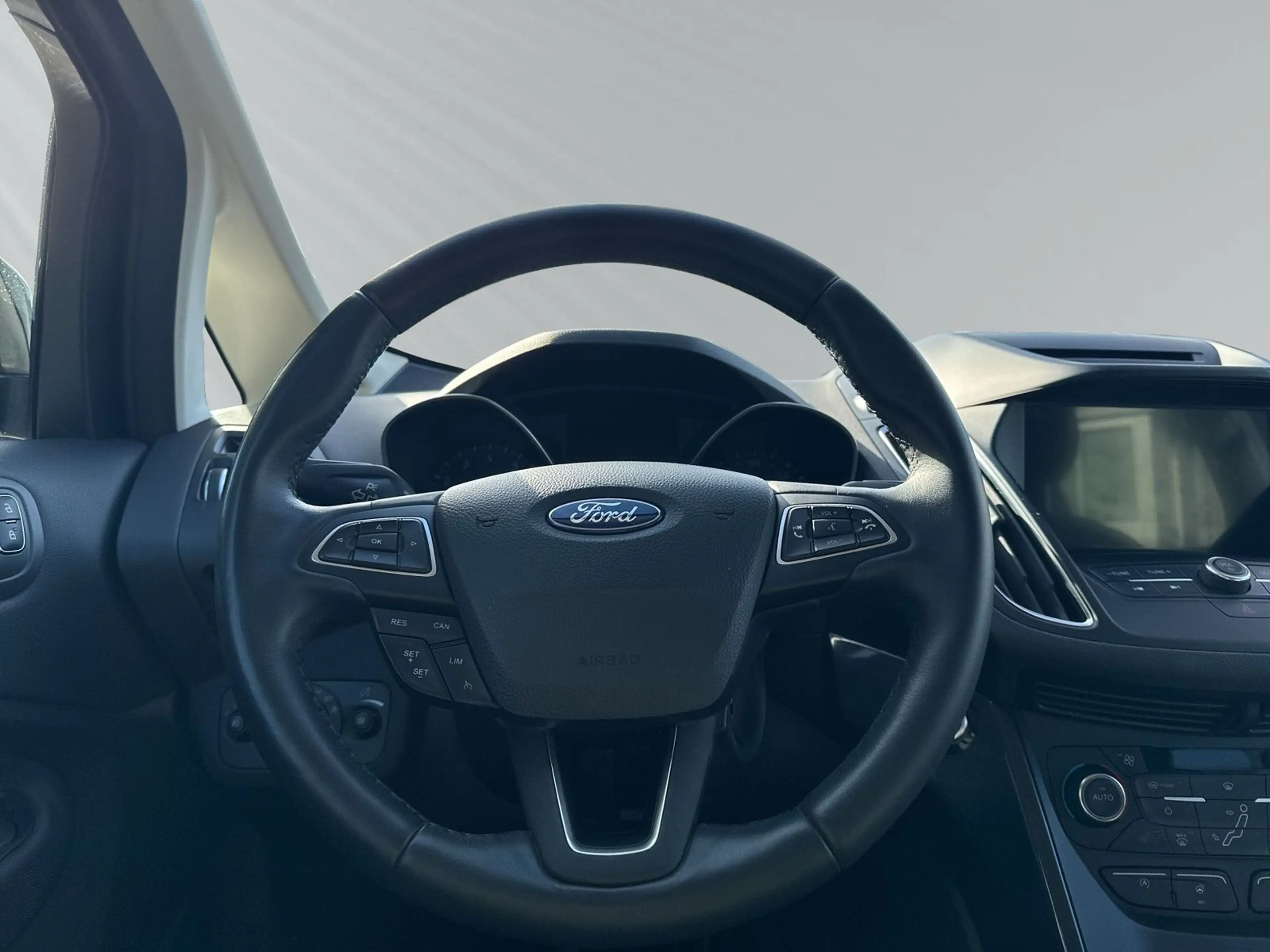 Ford C-Max 1.0 EcoBoost 125PS 6G Titanium S/S+NAV+KAM — photo 12