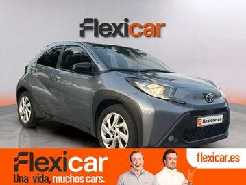 1.0 VVT-I 72CV Chic - 5P (2025)