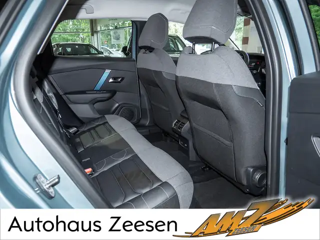 Citroen C4 view 4