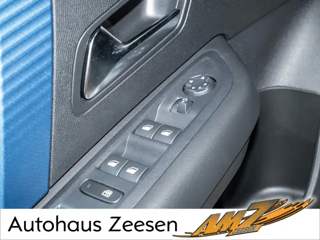 Citroen C4 view 16