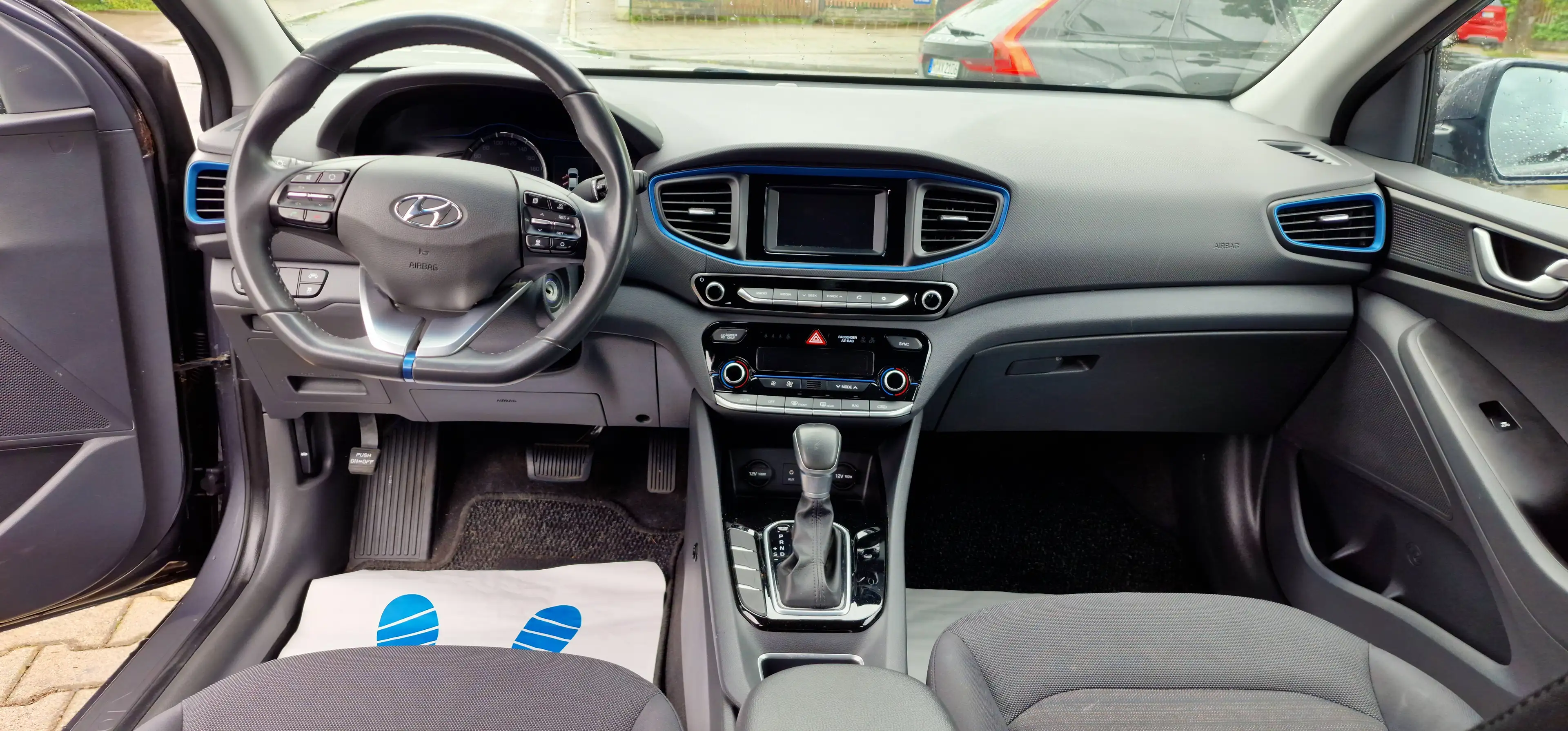 Hyundai IONIQ Trend Hybrid — photo 9