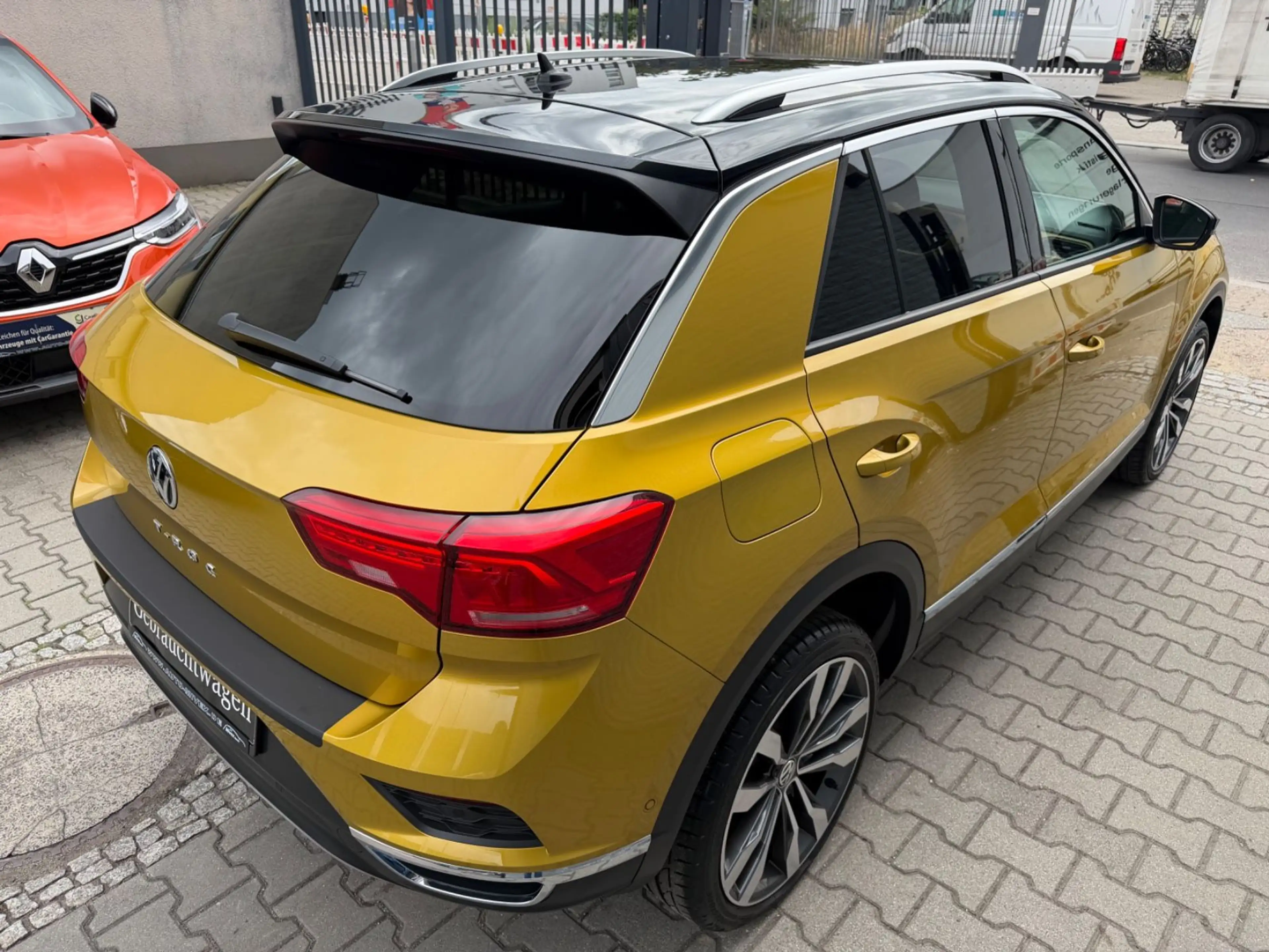 Volkswagen T-Roc 1,5 Style DSG LED — photo 13
