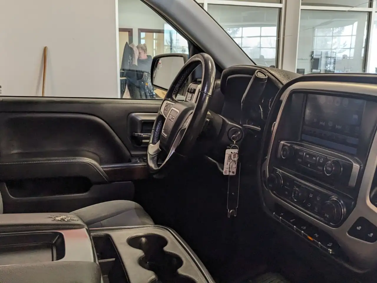 GMC Sierra 1500 снимка GMC Sierra 1500