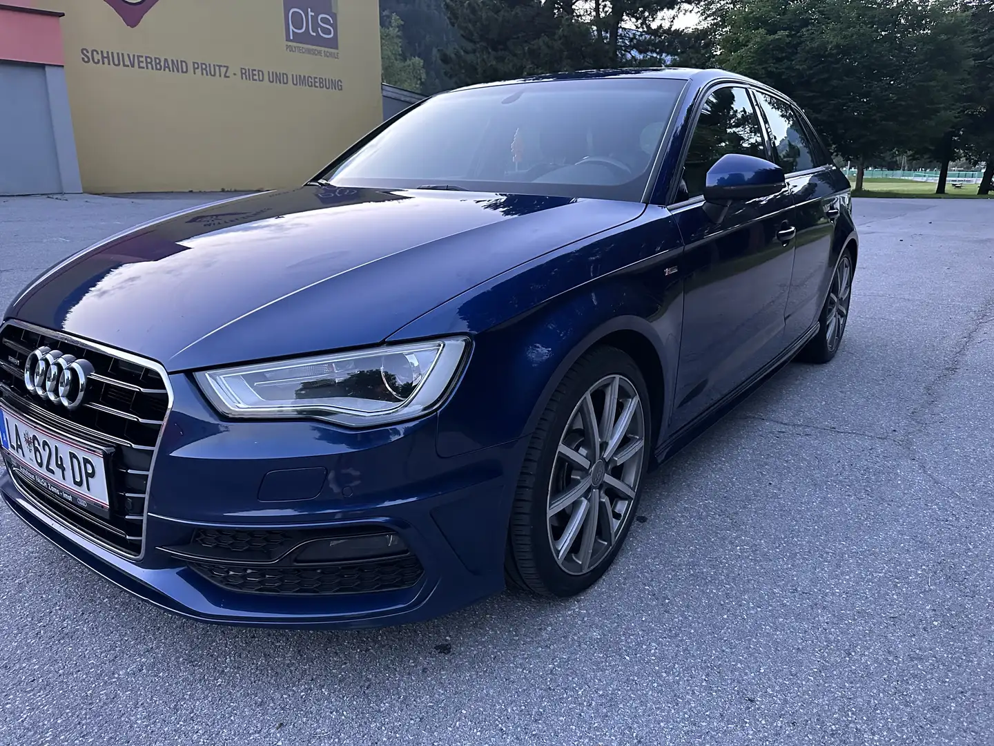 Audi A3 SB quattro Sport 2,0 TDI S-tronic - 1
