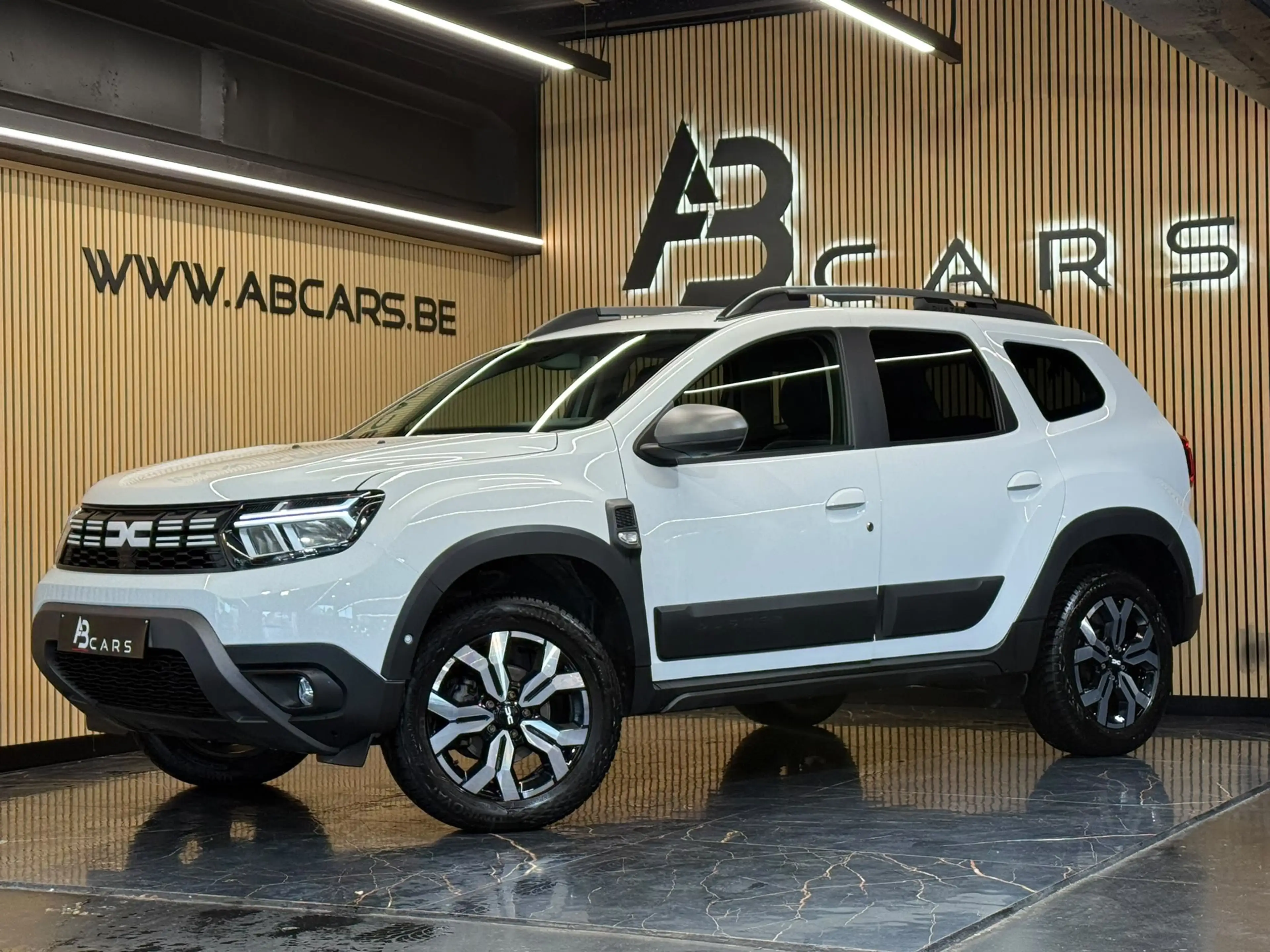 Dacia Duster 1.0 ECO ESSENTIAL ** GARANTIE 12 MOIS ** — photo 2