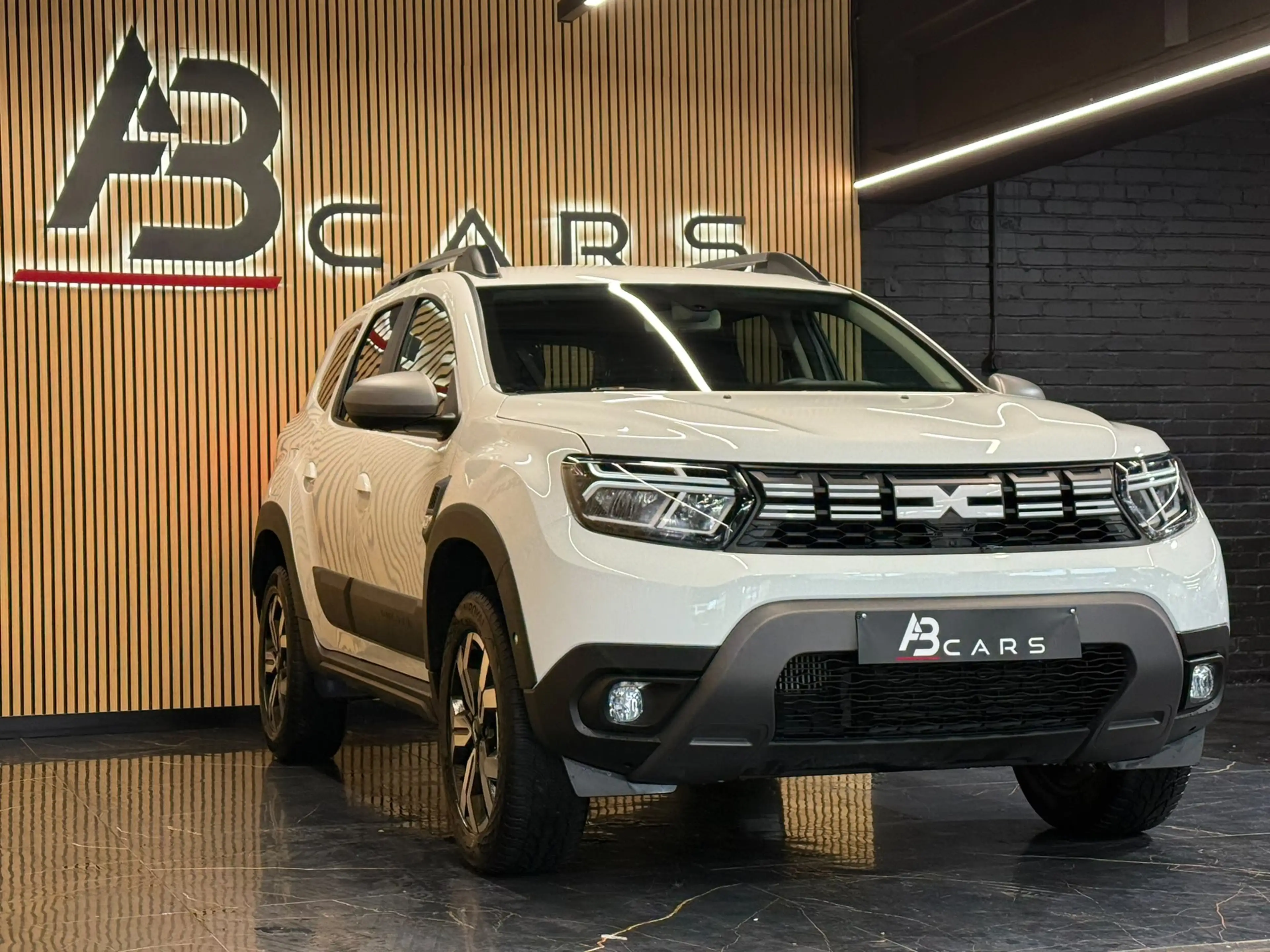 Dacia Duster 1.0 ECO ESSENTIAL ** GARANTIE 12 MOIS ** — photo 4
