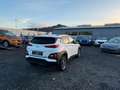 Hyundai KONA ADVANTAGE + HYBRID 2WD/NAVI/KAMERA/TÜV NEU Weiß - thumbnail 5
