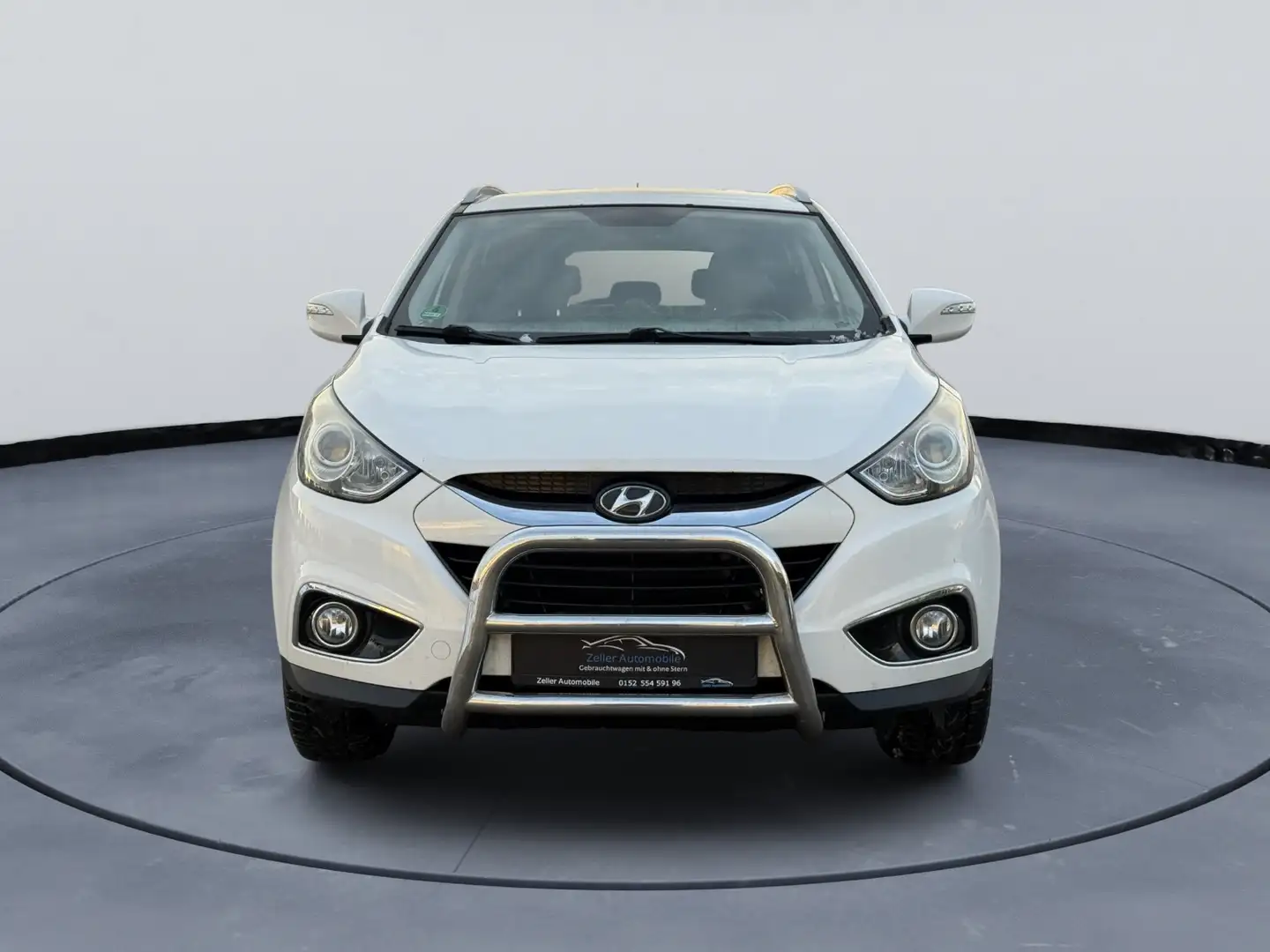 Hyundai iX35 IX 35 Style 4WD / Offroad Paket / 2.Hand / S-Heft Weiß - 2