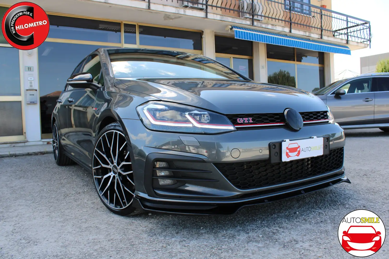 Volkswagen Golf GTI 5p 2.0 tsi Gti dsg TUTTI TAGLIANDI DOCUMENTATI Gri - 1