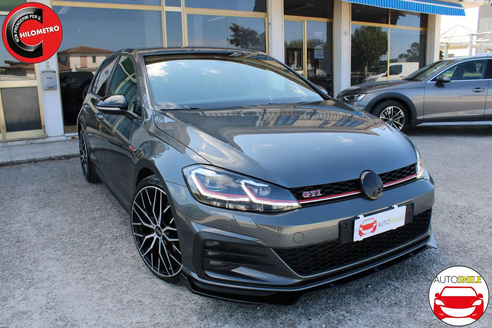 Volkswagen Golf GTI 5p 2.0 tsi Gti dsg TUTTI TAGLIANDI DOCUMENTATI Gri - 2