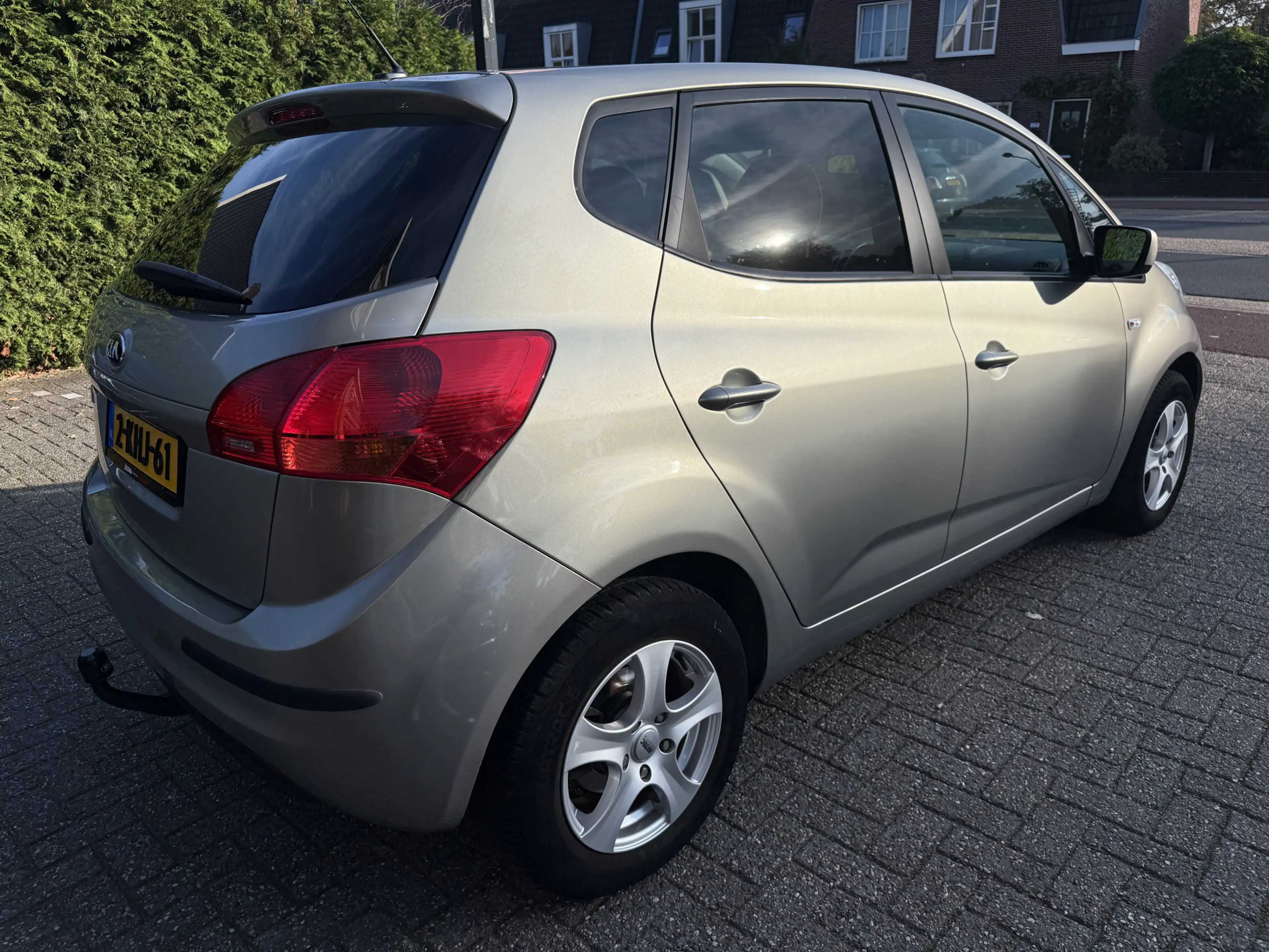 Kia Venga 1.6 125pk Aut. Plus Pack Trekhaak | Camera | Navi — photo 6