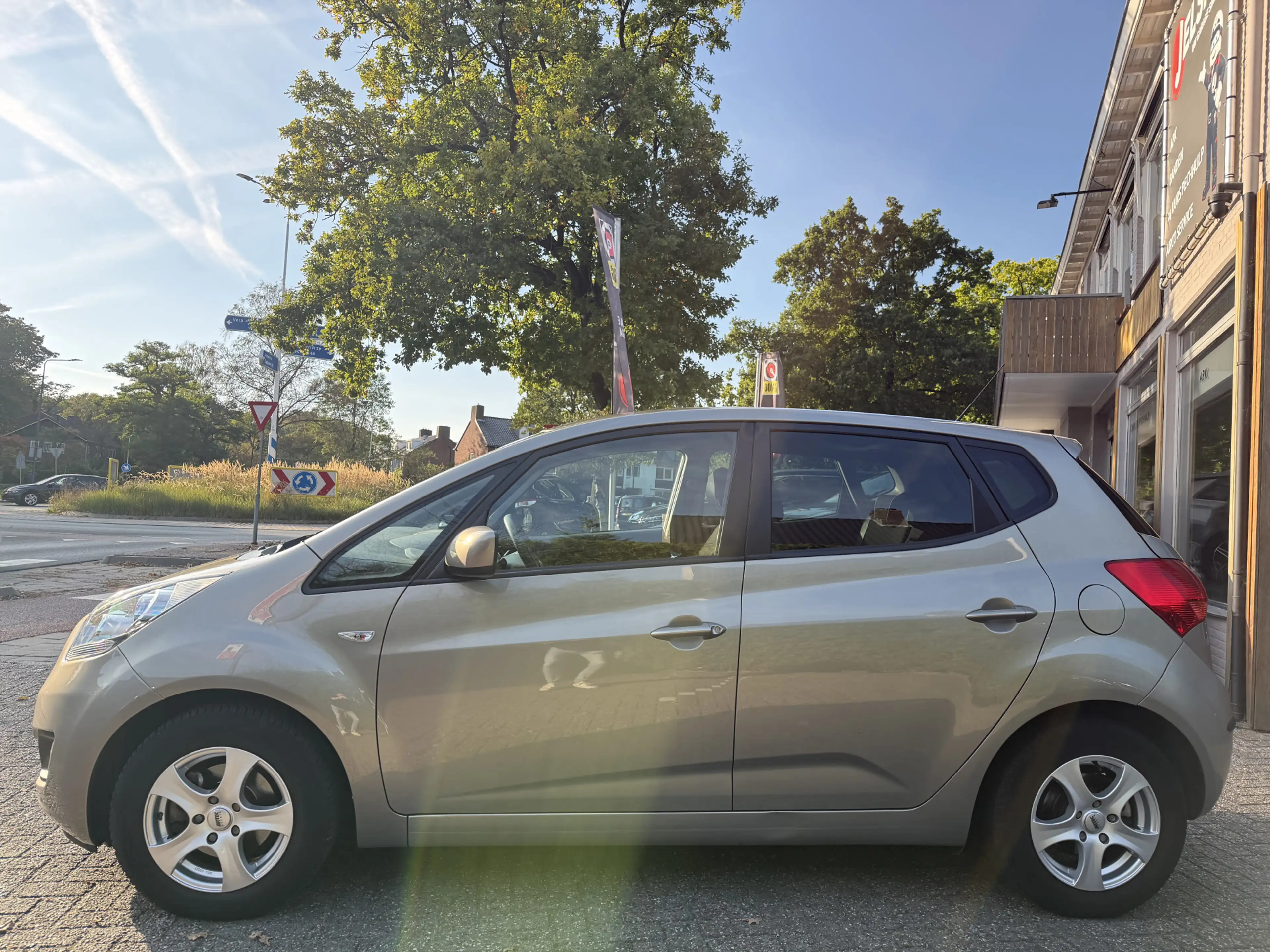 Kia Venga 1.6 125pk Aut. Plus Pack Trekhaak | Camera | Navi — photo 22