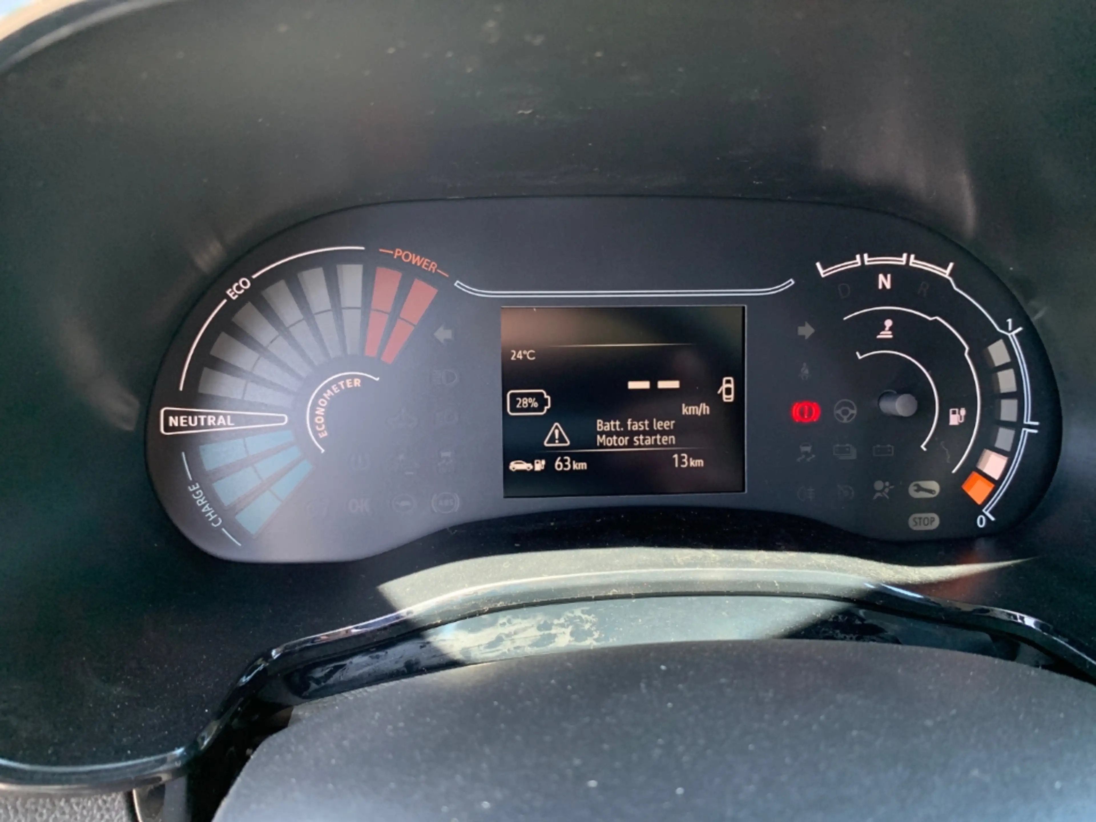 Dacia Spring ESSENTIAL ELECTRIC Essential Electric 45 KLIMA+DAB — photo 11