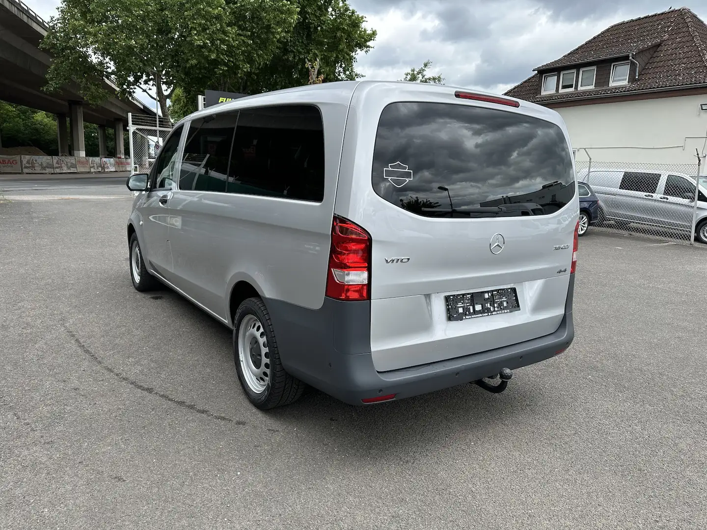 Mercedes-Benz Vito 116 CDI Mixto 4x4 lang Silber - 2