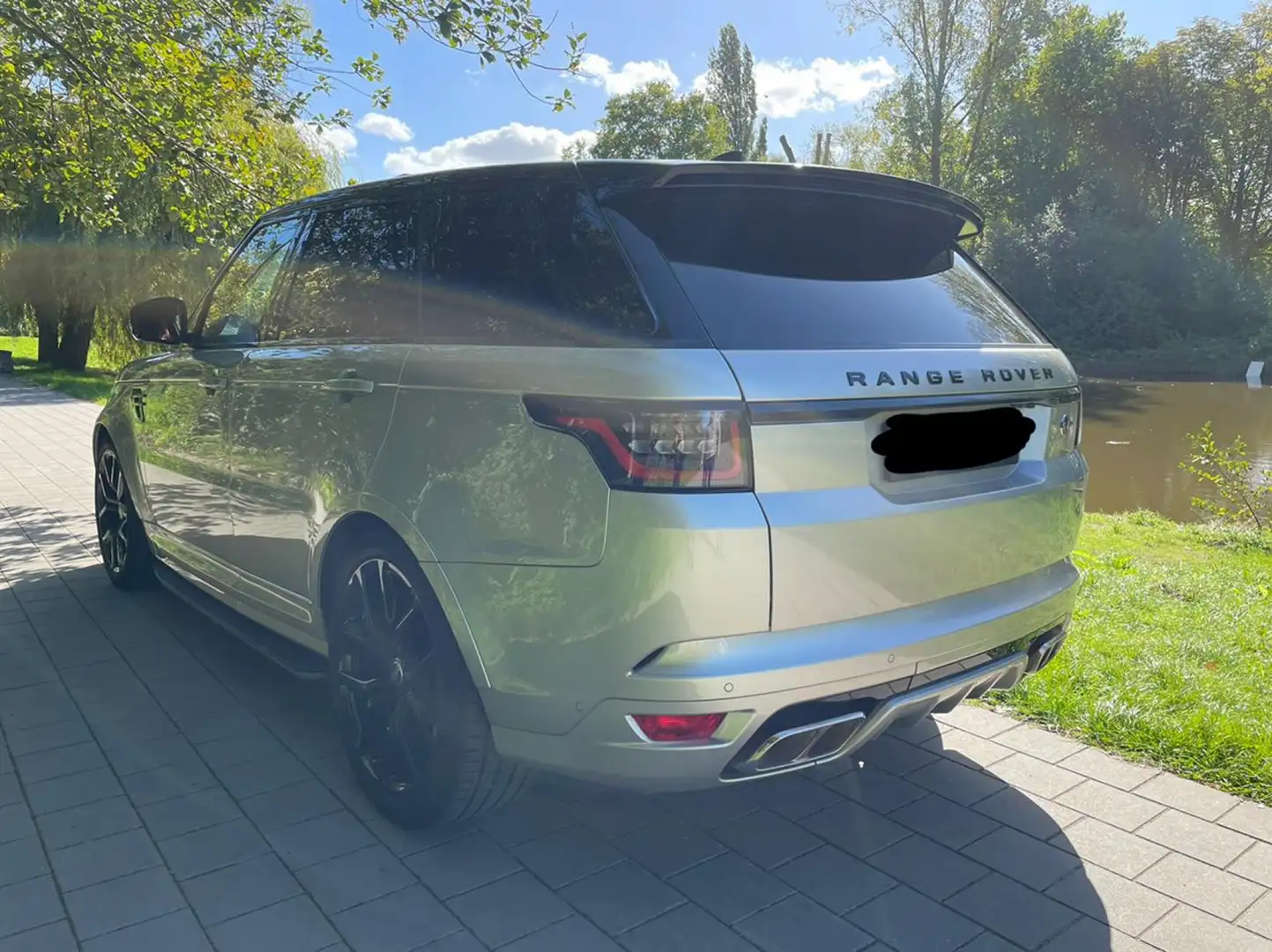 Land Rover Range Rover Sport 5.0 V8 P575 SC SVR Carbon Edition - 2