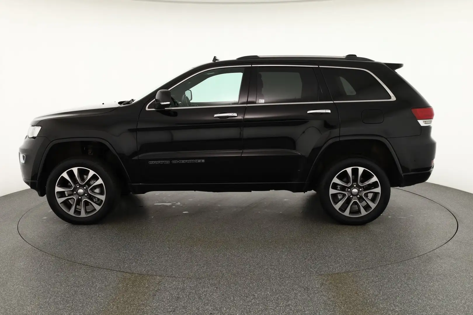 Jeep Grand Cherokee 3.0 CRD 4x4 Sitzluft Pano ACC AHK Nero - 2