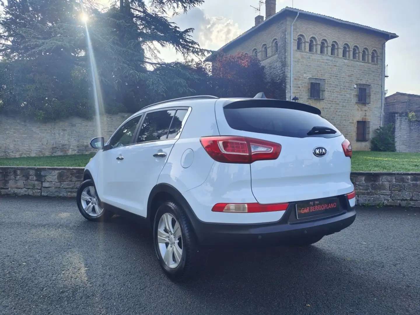 Kia Sportage 1.7CRDi Drive Білий - 2