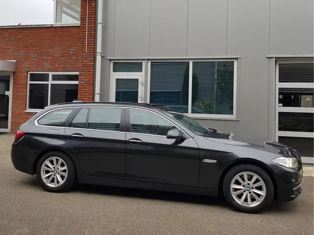 BMW 518 5-serie Touring 518D 2.0 Aut8 Euro6 Pano Leder Nav