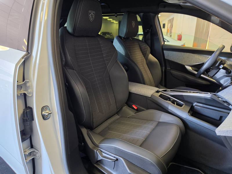 Peugeot 5008 1.2 Hybrid 136 GT-Line 7p|GARANTIE|ACC|CARPLAY|LED — photo 37