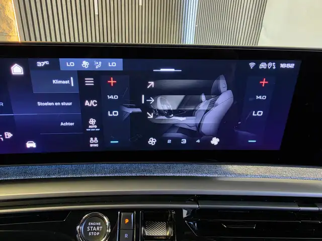 Peugeot 5008 view 21