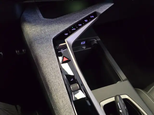 Peugeot 5008 view 28