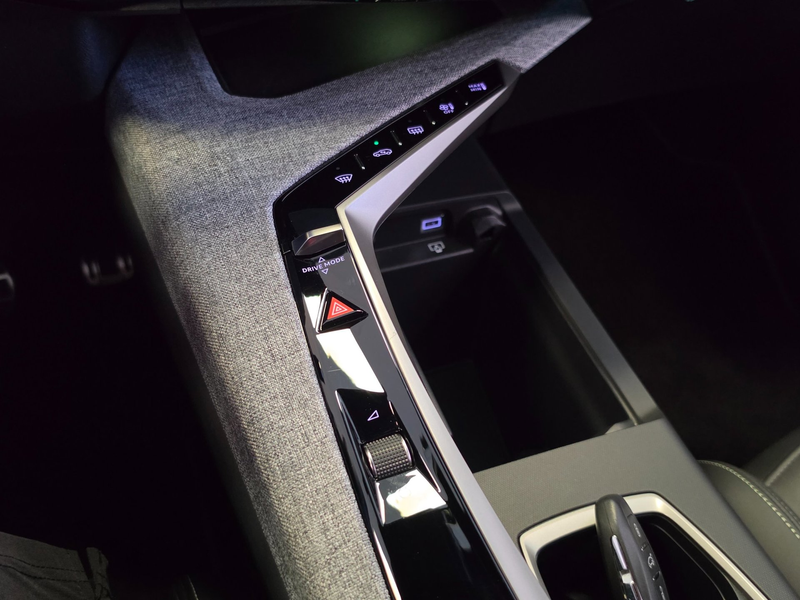 Peugeot 5008 1.2 Hybrid 136 GT-Line 7p|GARANTIE|ACC|CARPLAY|LED — photo 28