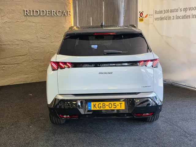 Peugeot 5008 view 7