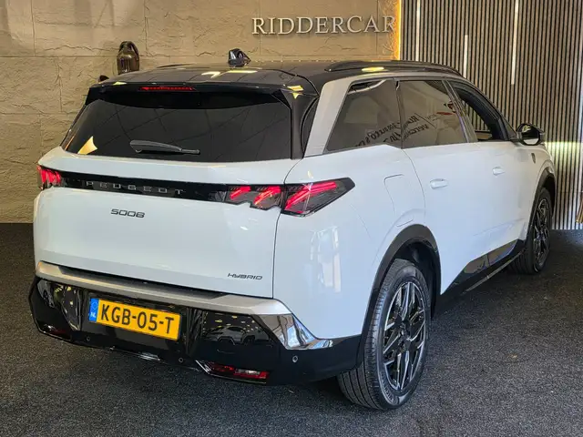 Peugeot 5008 view 10