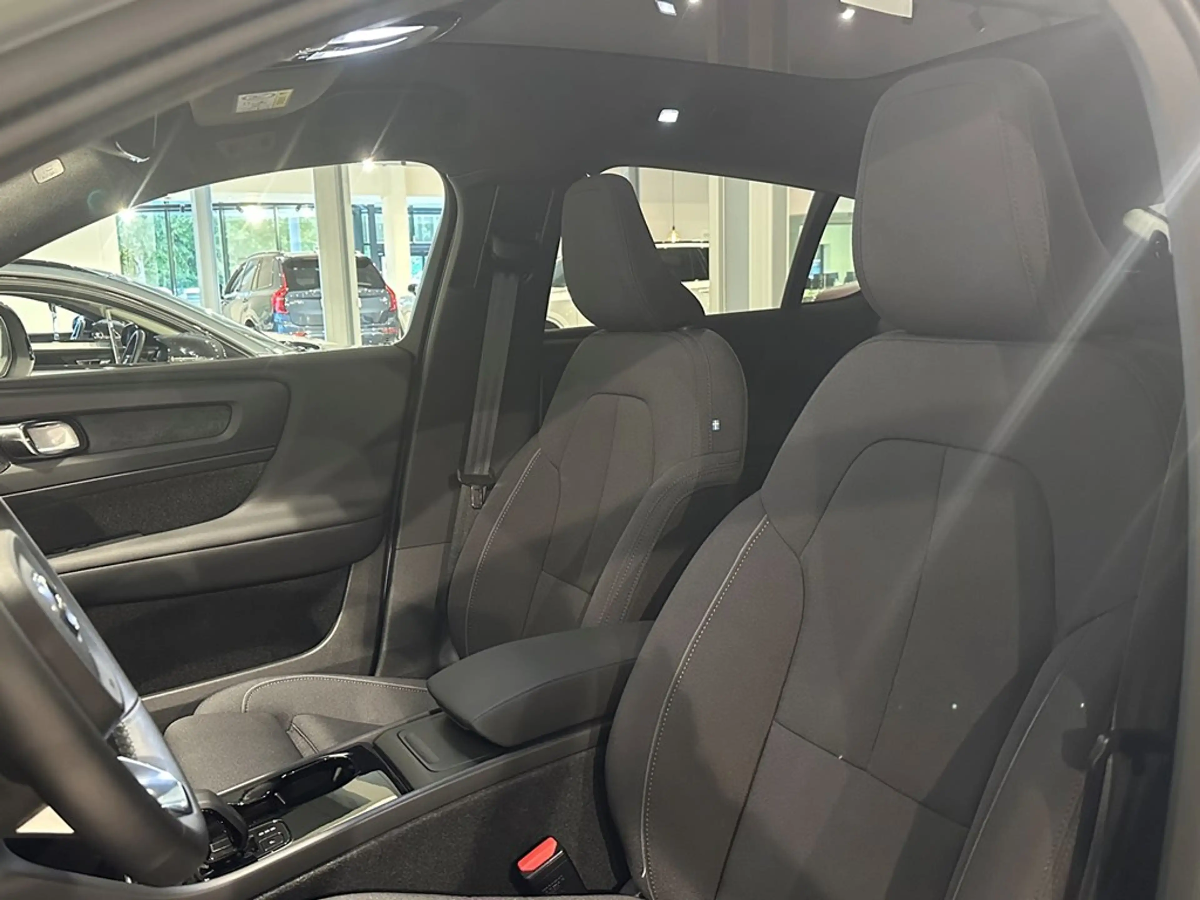 Volvo C40 Recharge ultimate Extended Range — photo 4