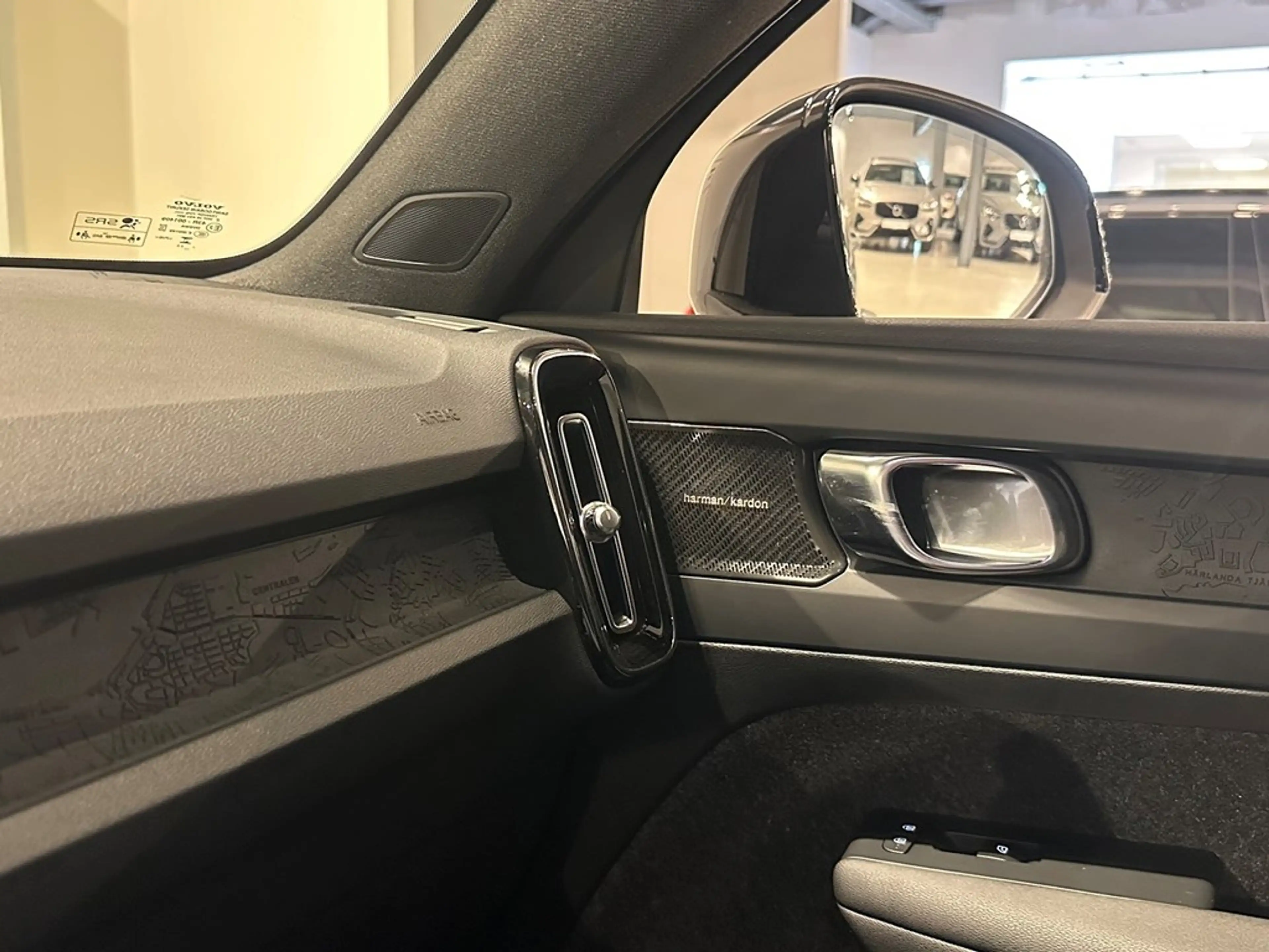 Volvo C40 Recharge ultimate Extended Range — photo 6