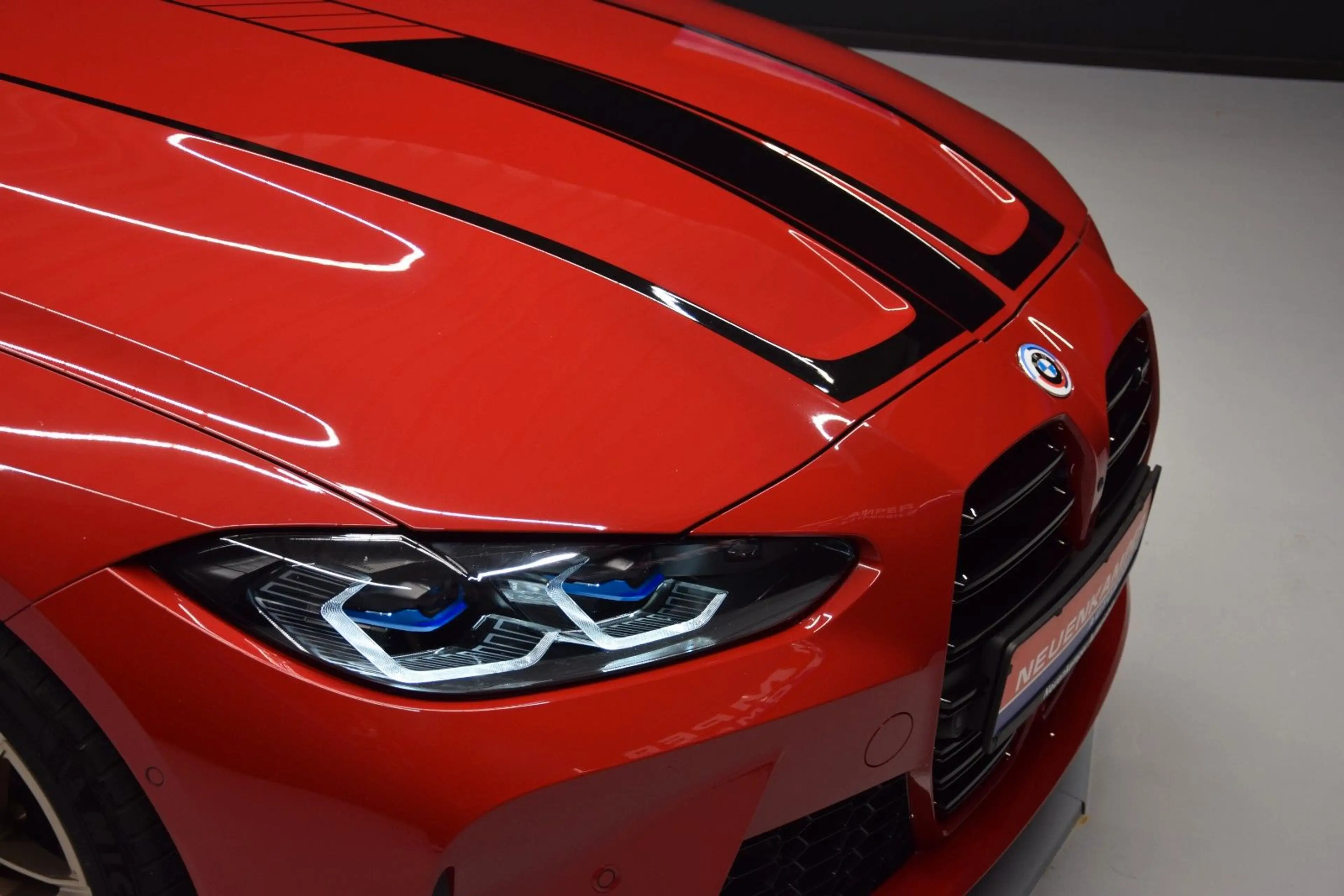BMW M4 Coupe xDrive Competition 50 Jahre Edition — photo 9