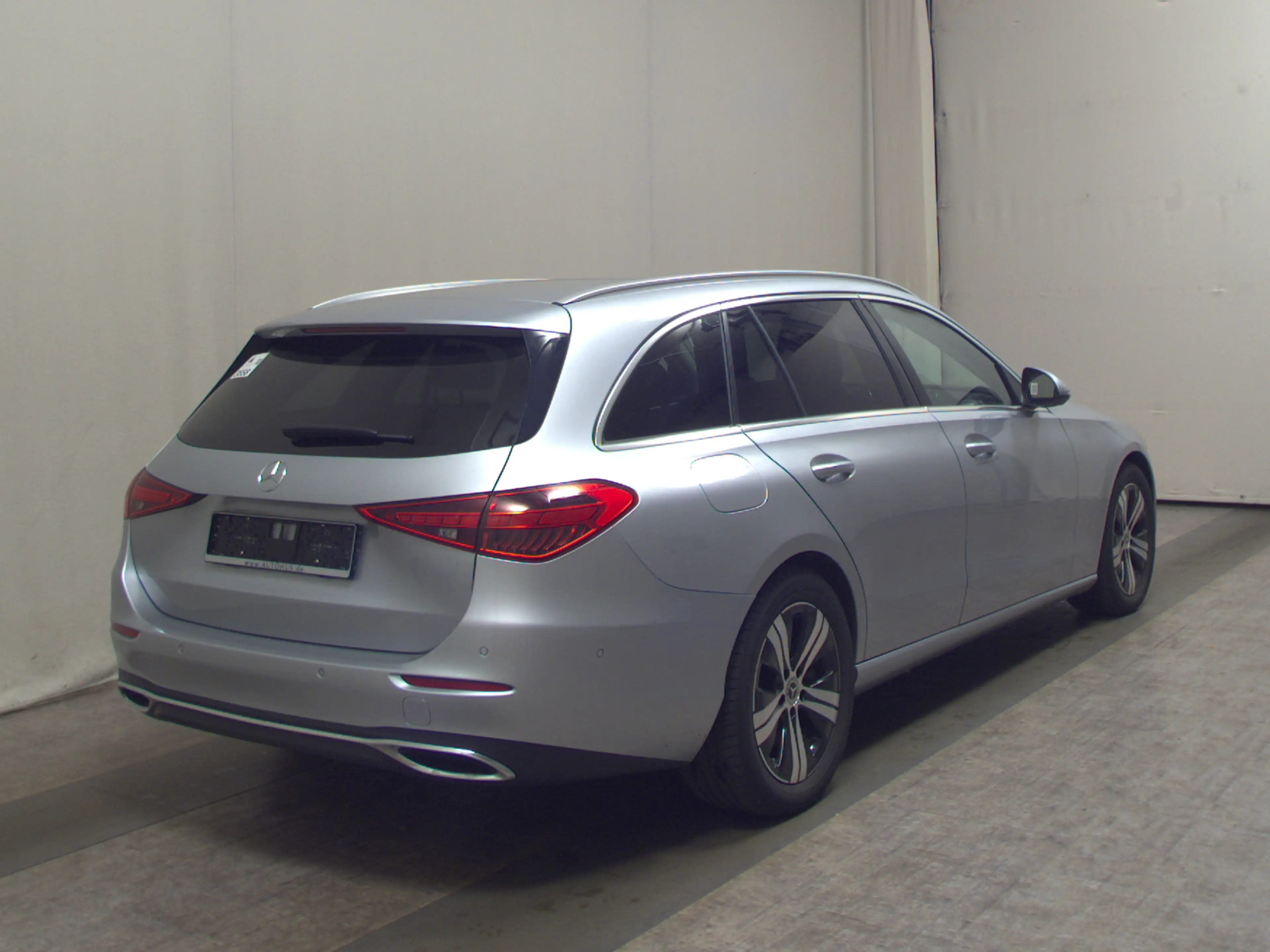 Mercedes-Benz C 220 d T Avantgarde T-Leder Navi Shz RFK LED AHK — photo 4