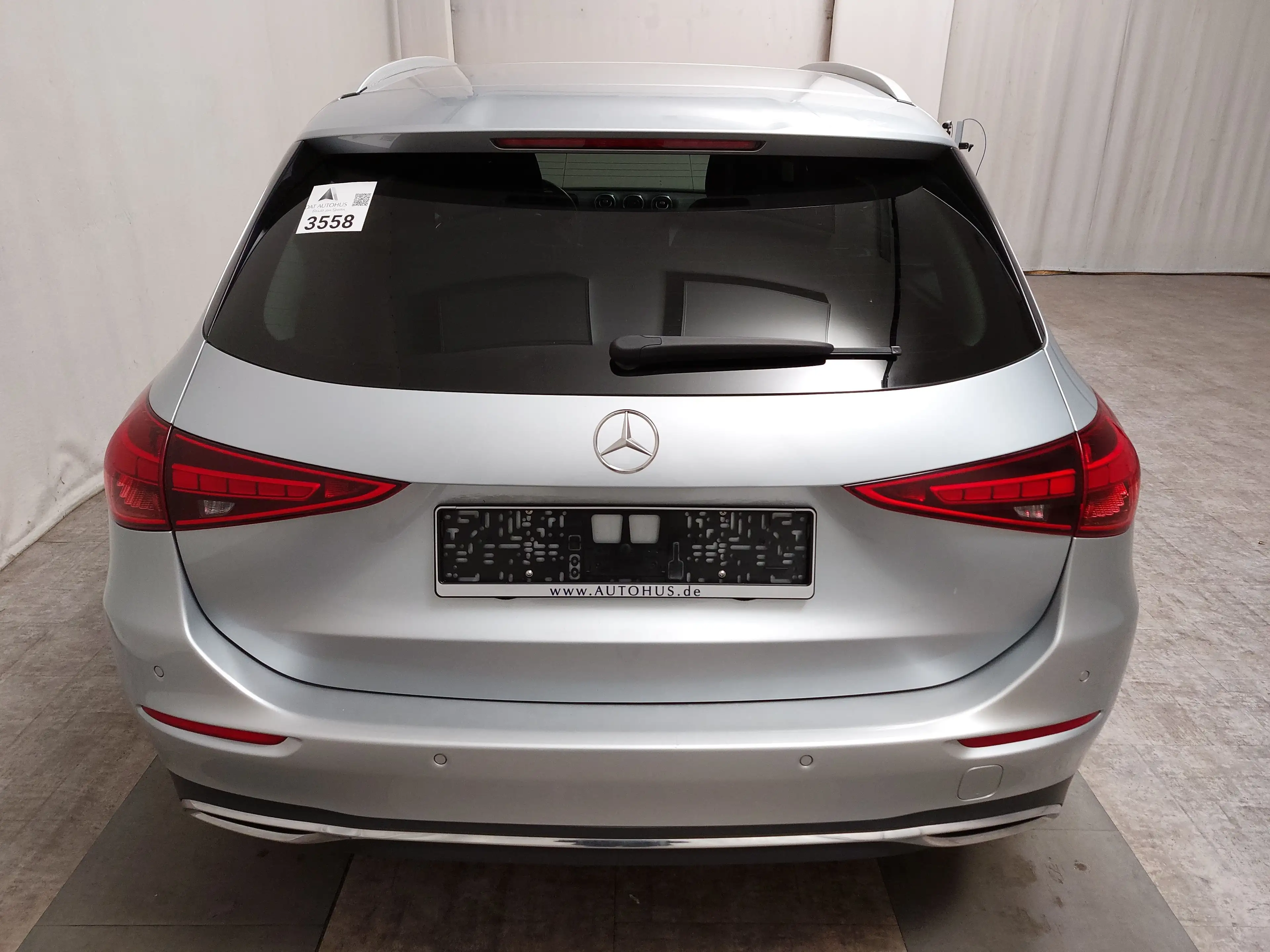 Mercedes-Benz C 220 d T Avantgarde T-Leder Navi Shz RFK LED AHK — photo 14