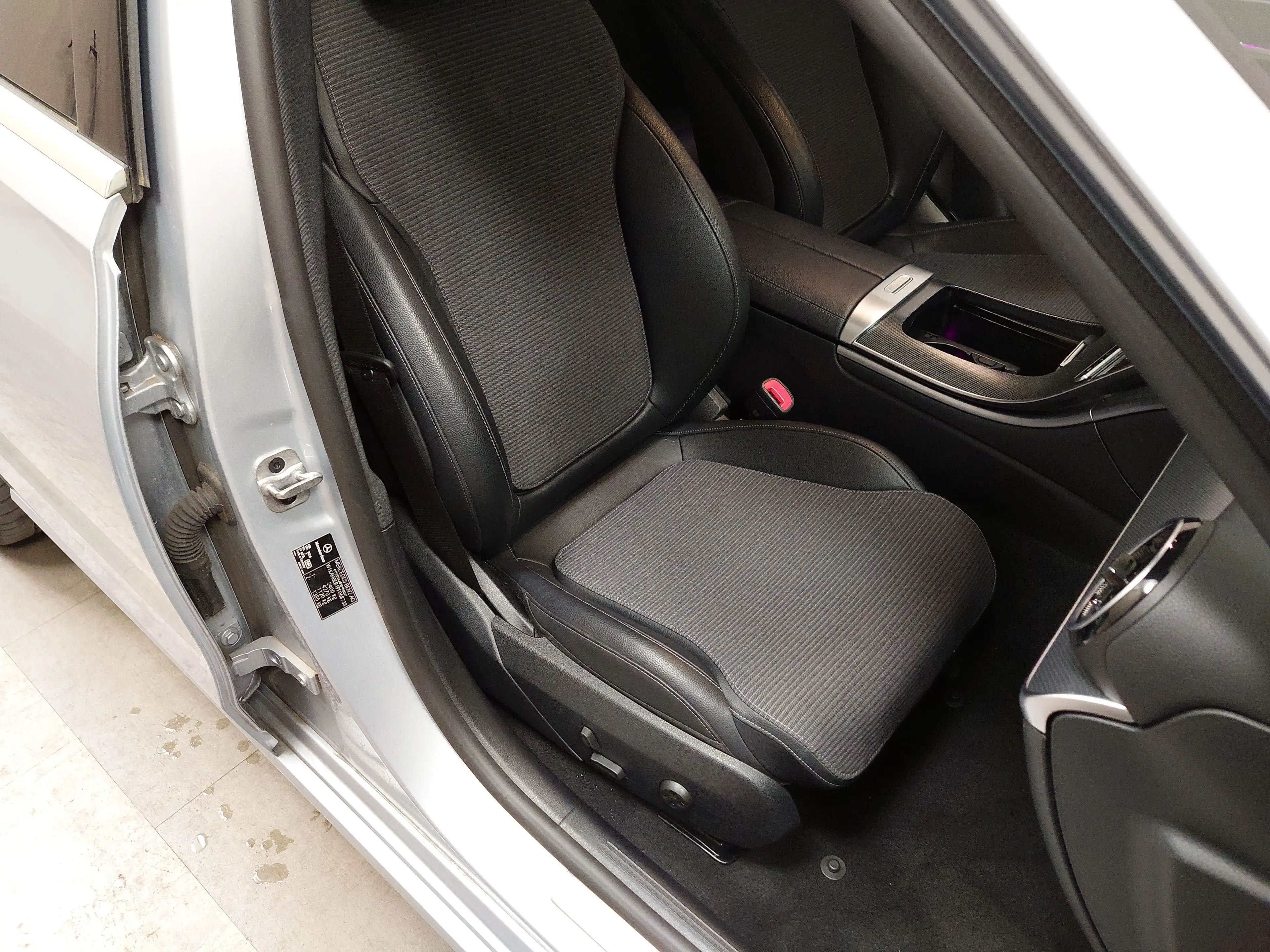 Mercedes-Benz C 220 d T Avantgarde T-Leder Navi Shz RFK LED AHK — photo 10