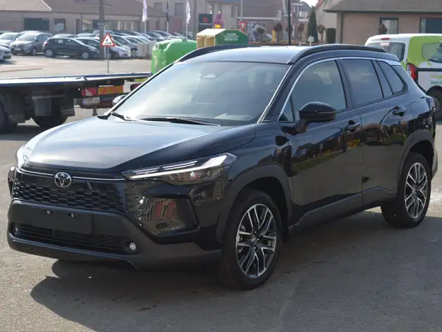 Toyota Corolla Cross Corolla Cross Hybrid 1.8 2WD Style e-CVT (103 kW)