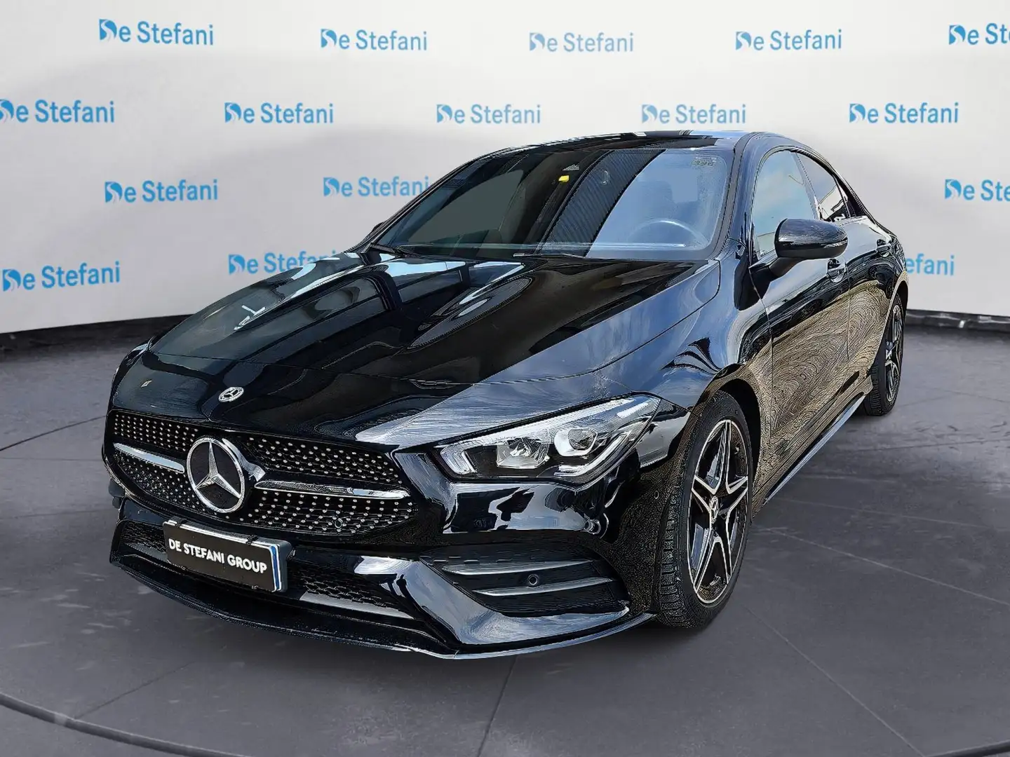 Mercedes-Benz CLA 180 CLA 180 d Automatic Premium NIGHT-PACK Nero - 1