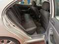 Toyota Avensis 2.0 Sol Aut. Gris - thumbnail 18