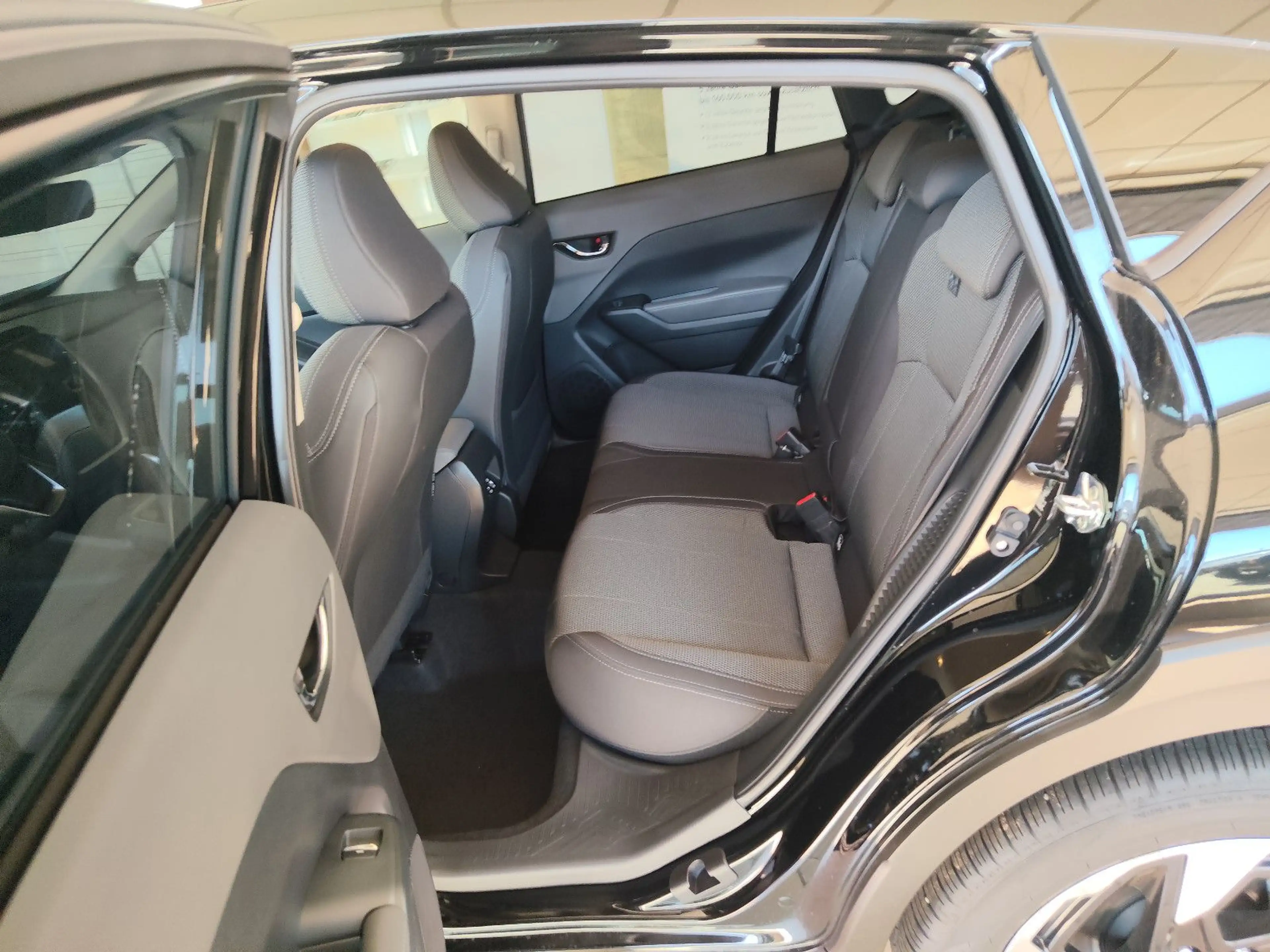 Subaru Crosstrek — photo 7