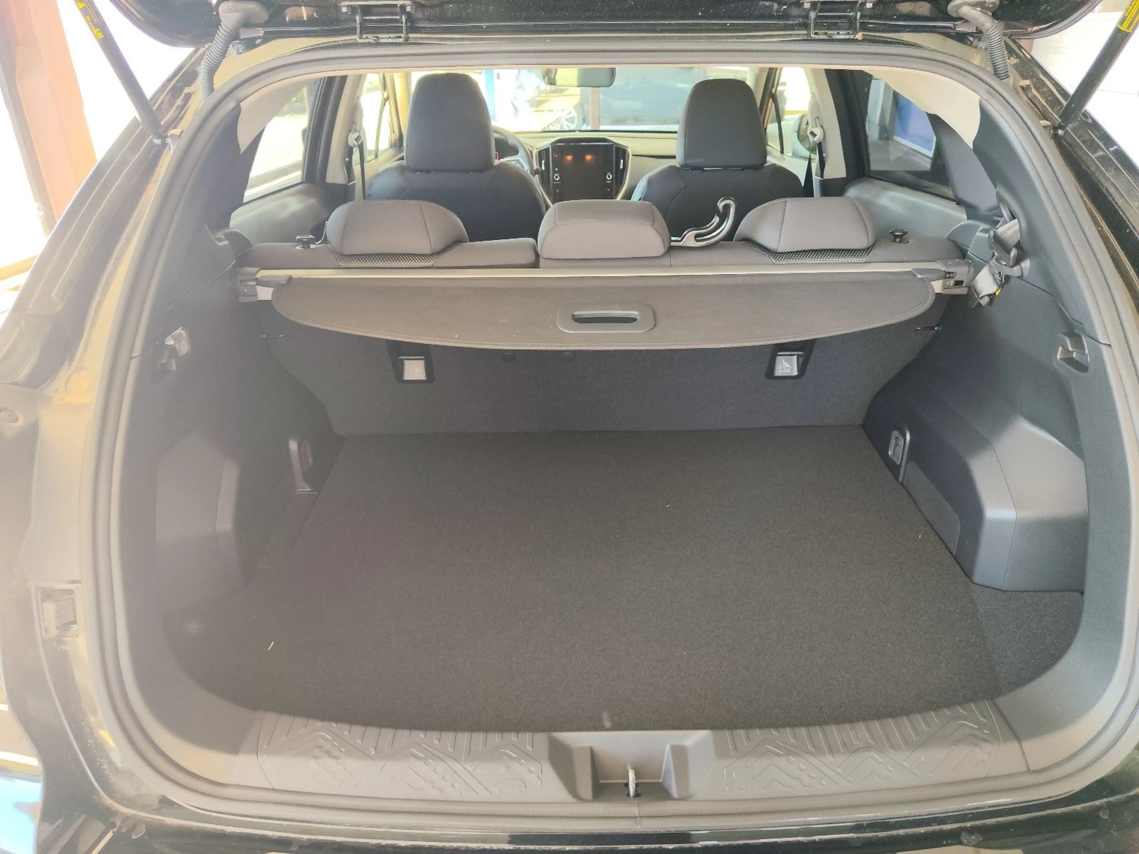 Subaru Crosstrek — photo 9