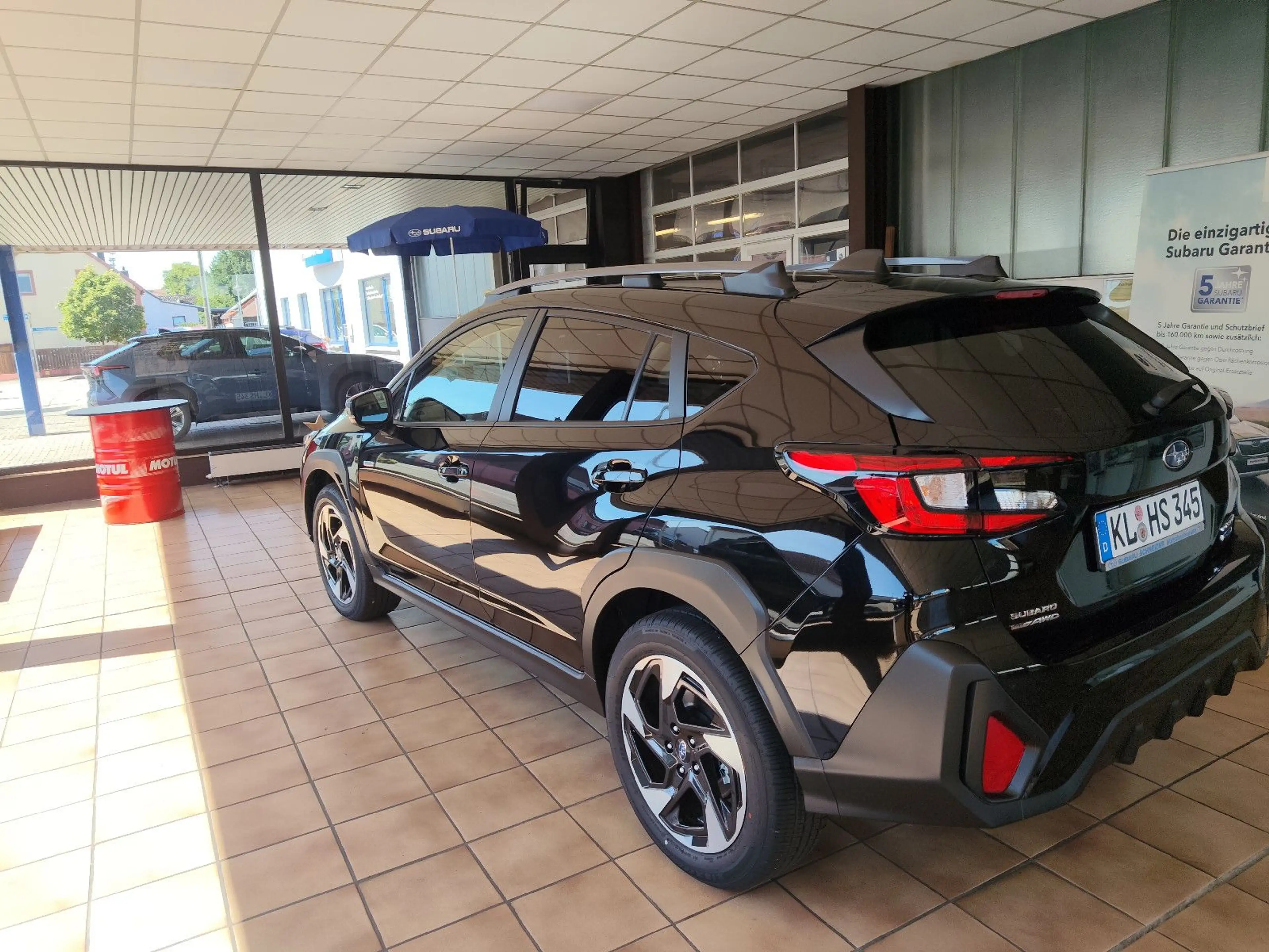 Subaru Crosstrek — photo 4