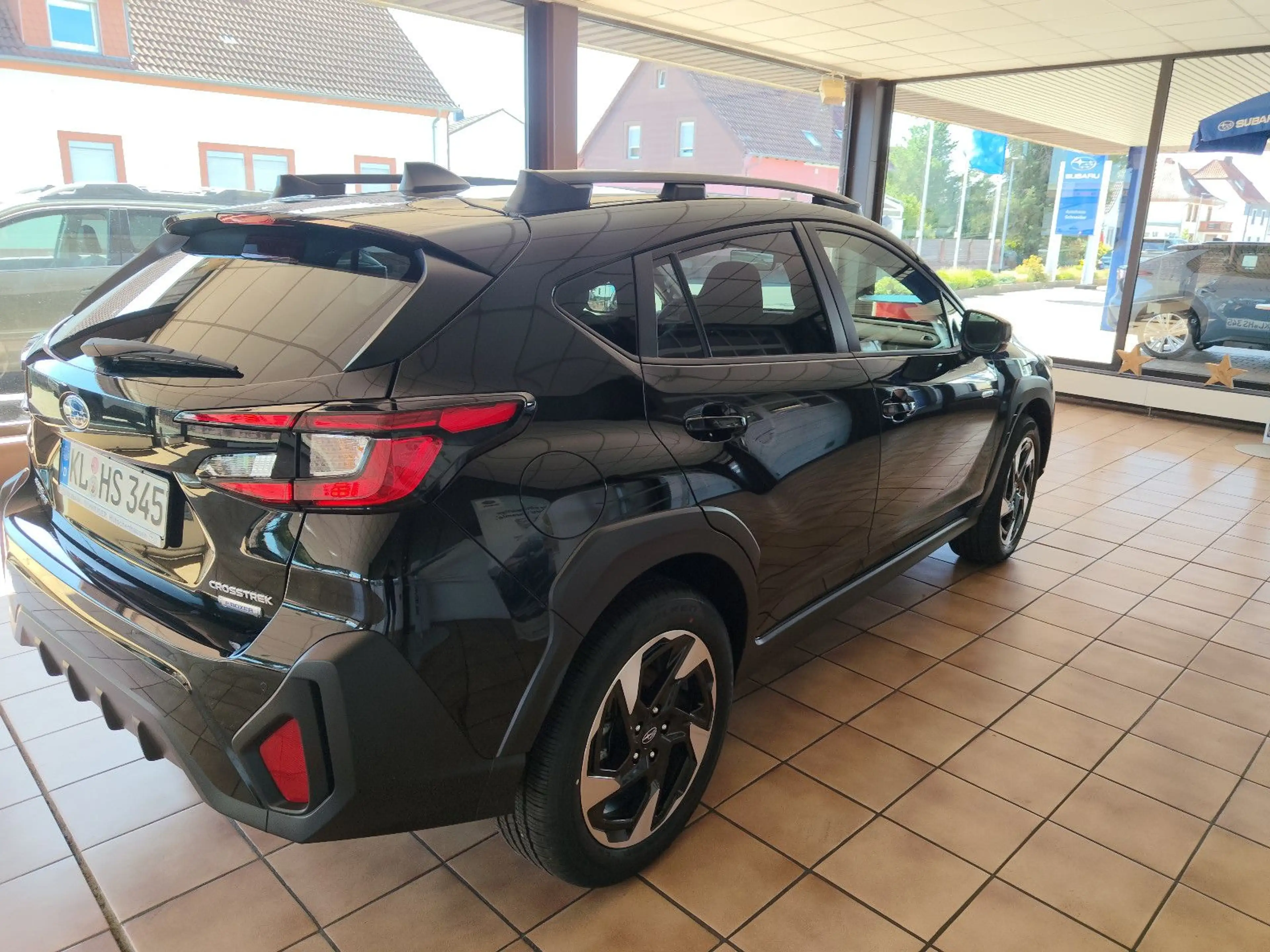 Subaru Crosstrek — photo 2