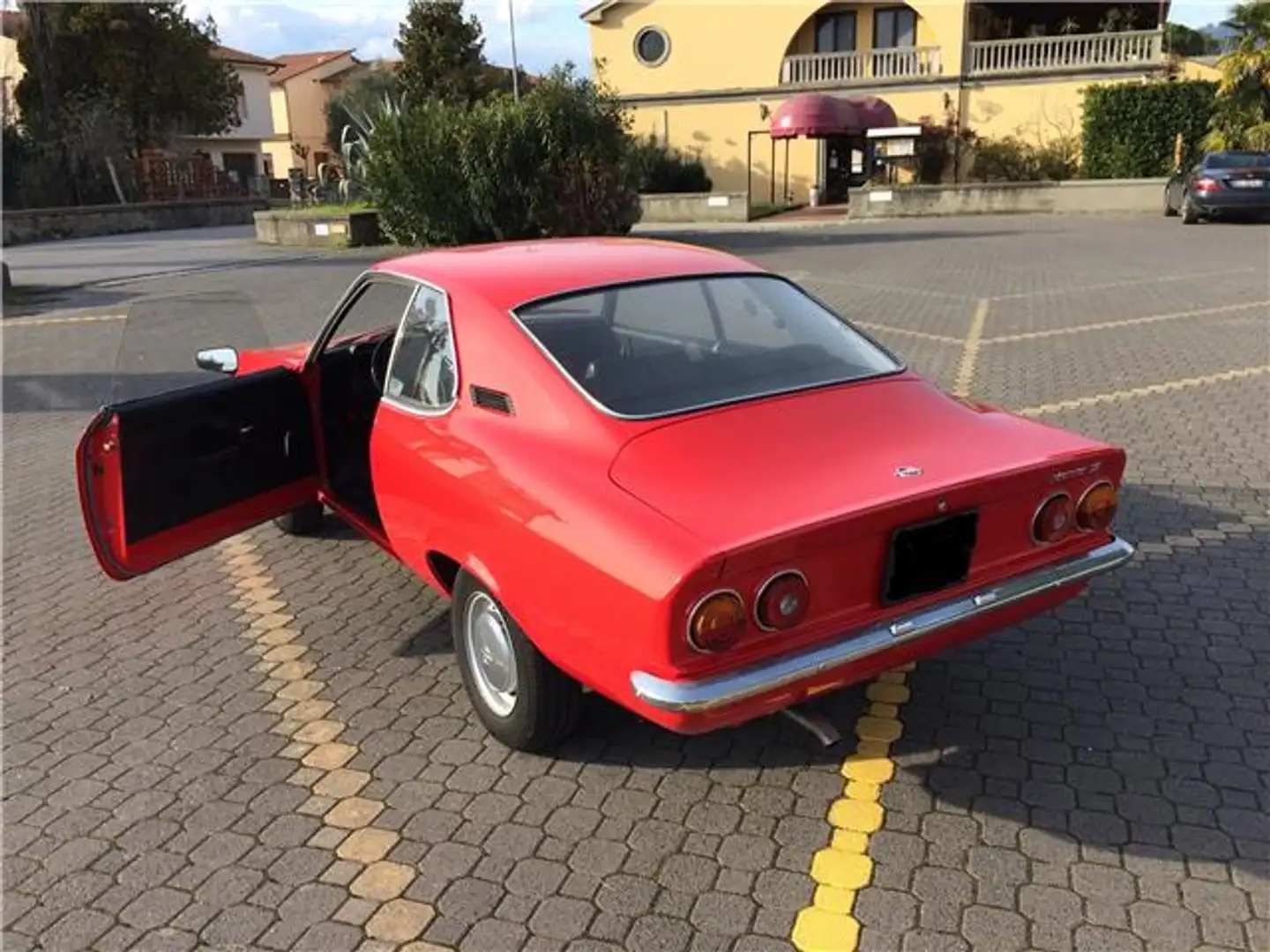 Opel Manta 1.2L Rosso - 2